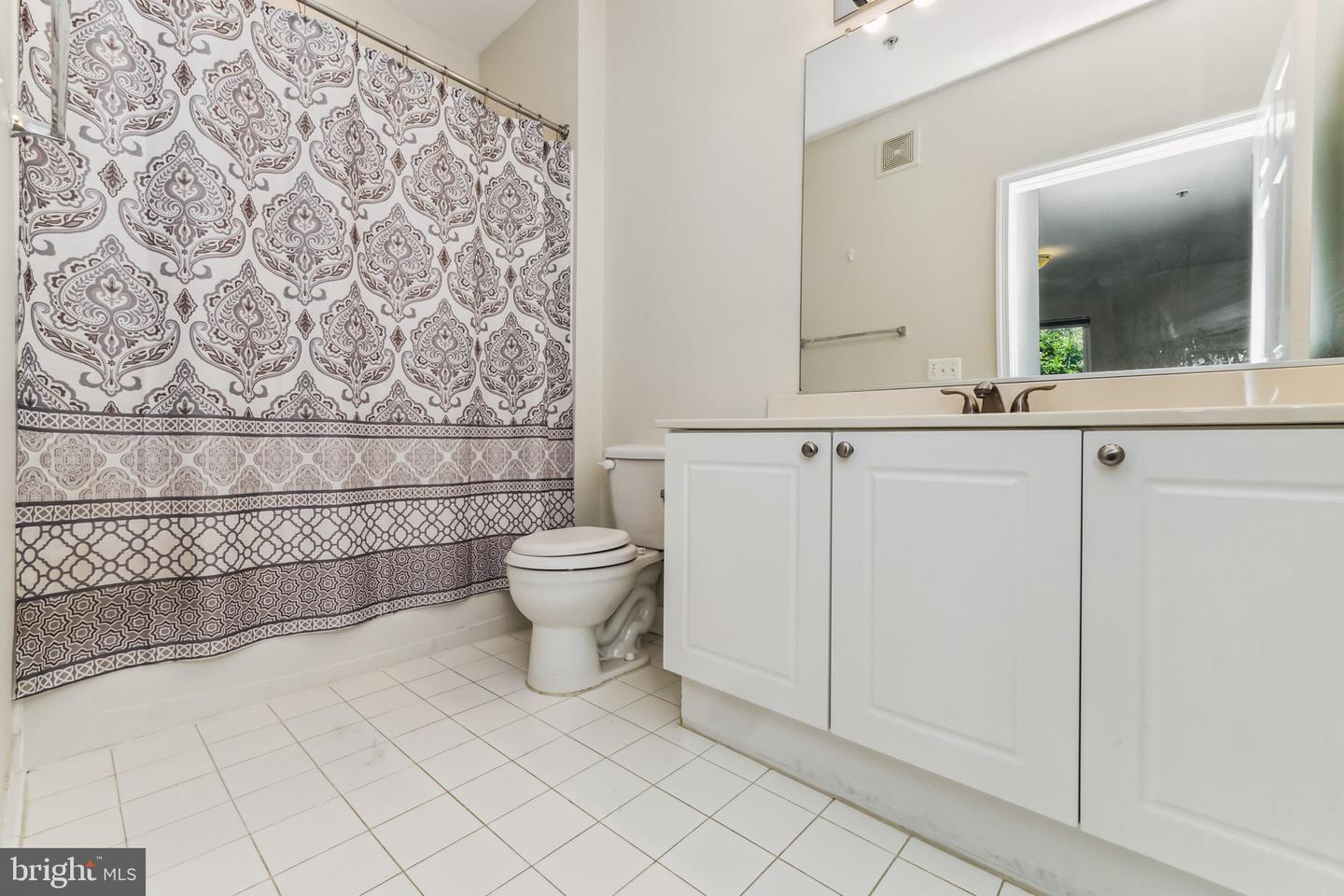 9480 VIRGINIA CENTER BOULEVARD Unit: 224