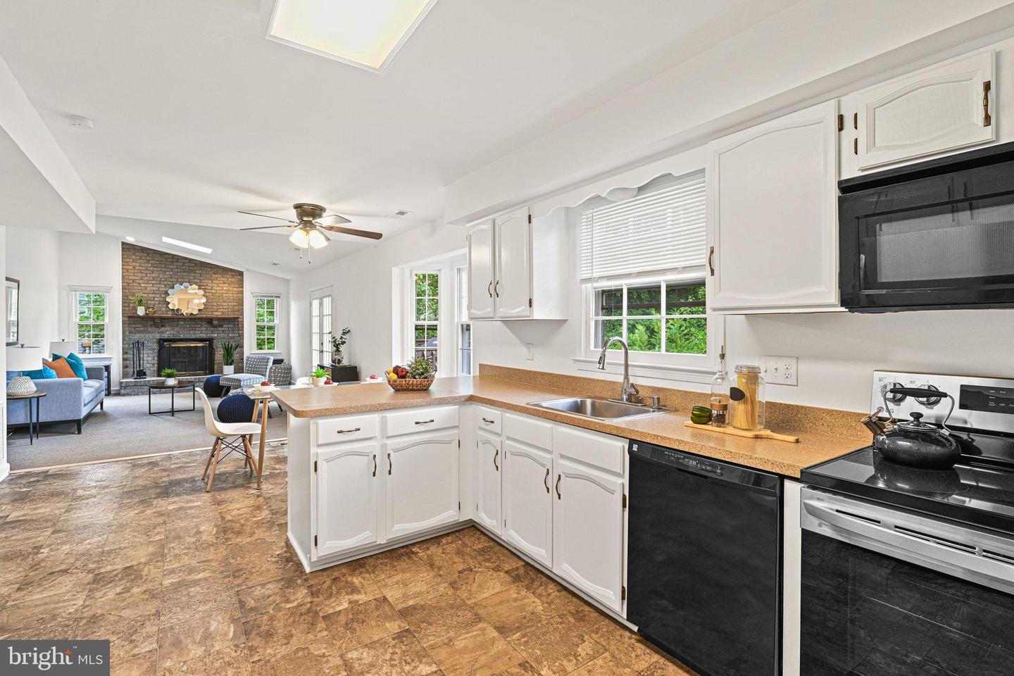 13600 BRIDGELAND LANE