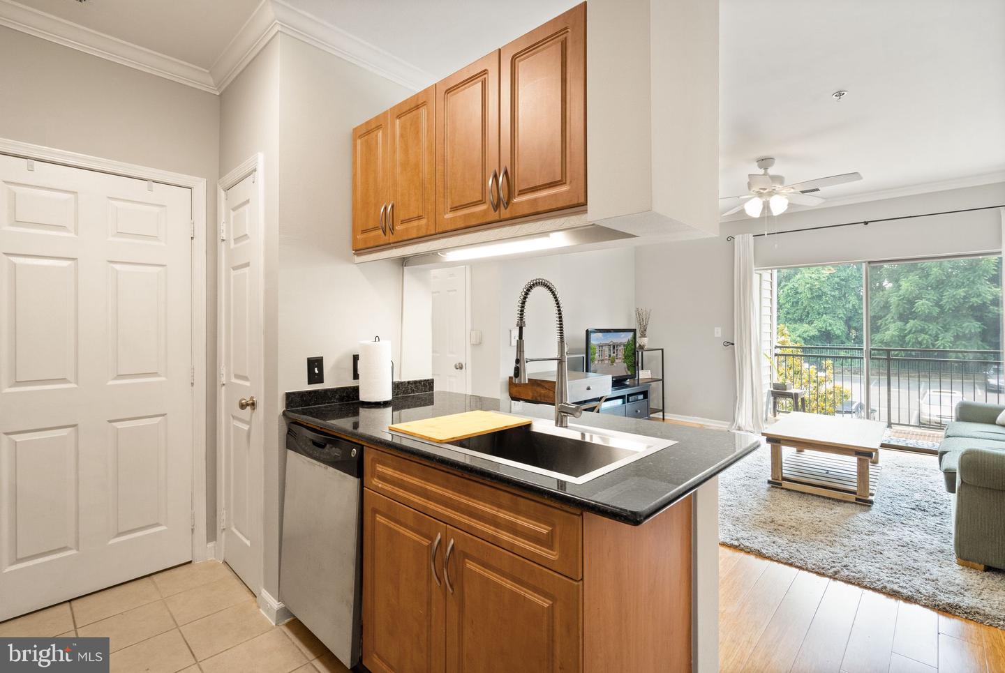 12124 GARDEN RIDGE LANE Unit: 201