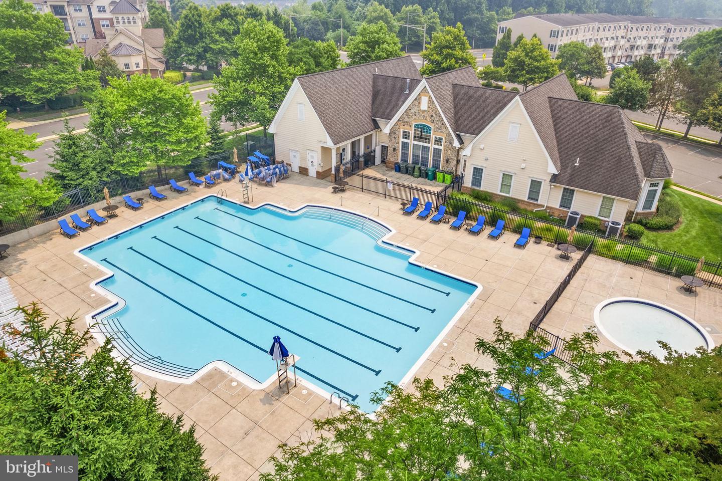 12124 GARDEN RIDGE LANE Unit: 201