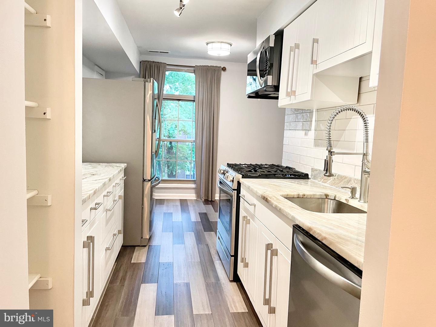 3374 WOODBURN ROAD Unit: 32