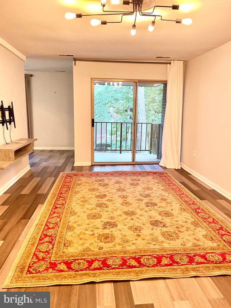 3374 WOODBURN ROAD Unit: 32