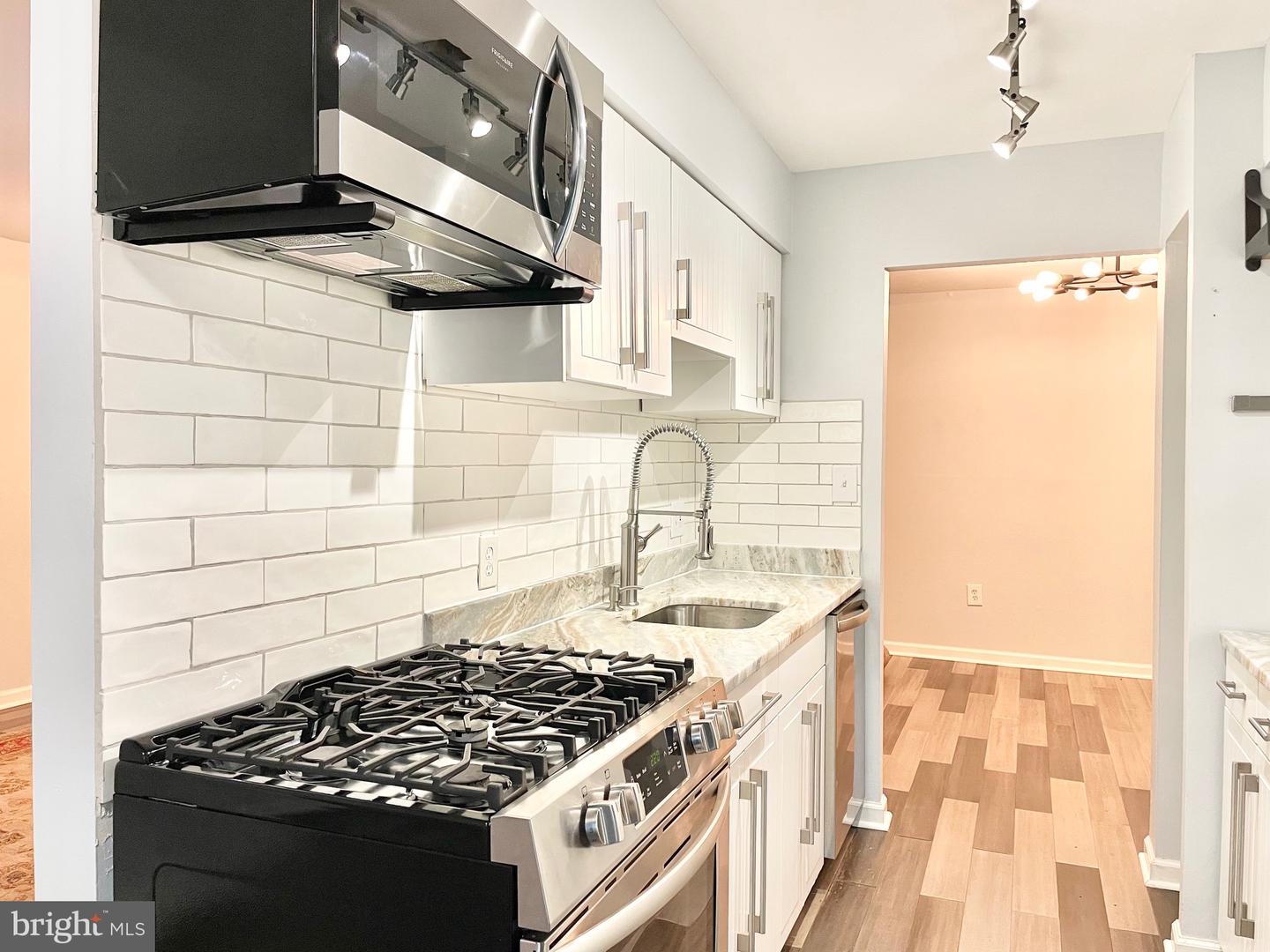3374 WOODBURN ROAD Unit: 32