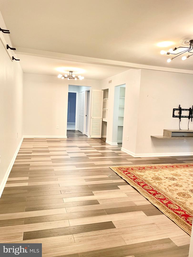 3374 WOODBURN ROAD Unit: 32