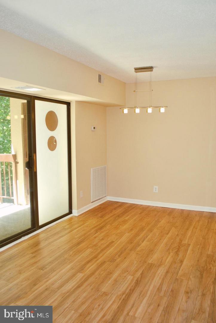 11637 STONEVIEW SQUARE Unit: 11C