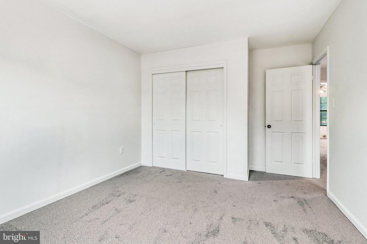 3964 ROSEBAY COURT