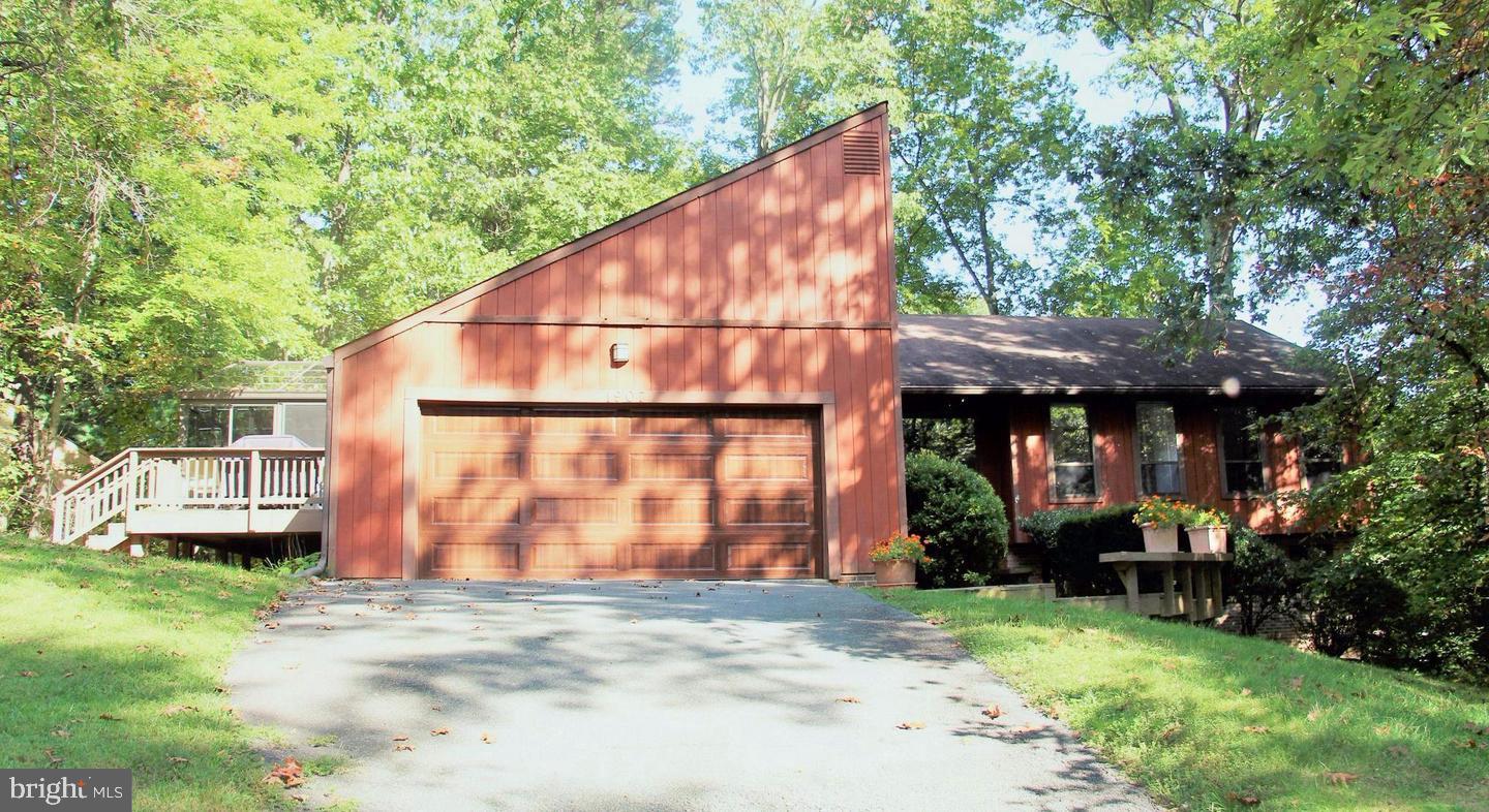 1907 RAMSTEAD LANE