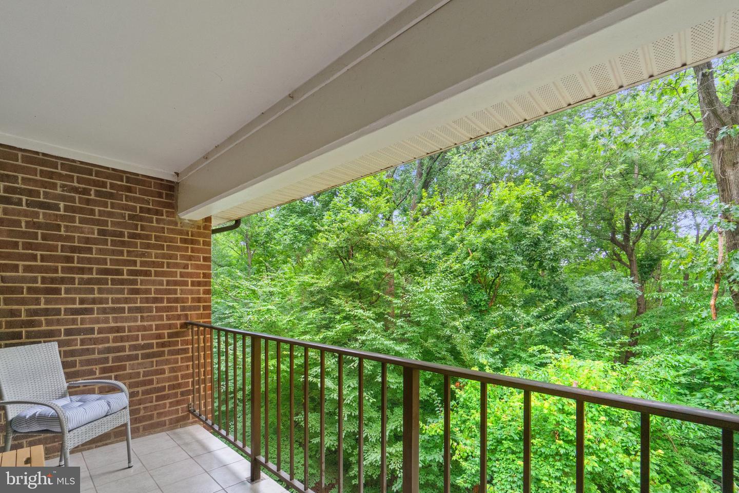 1558 NORTHGATE SQUARE Unit: 58/32B