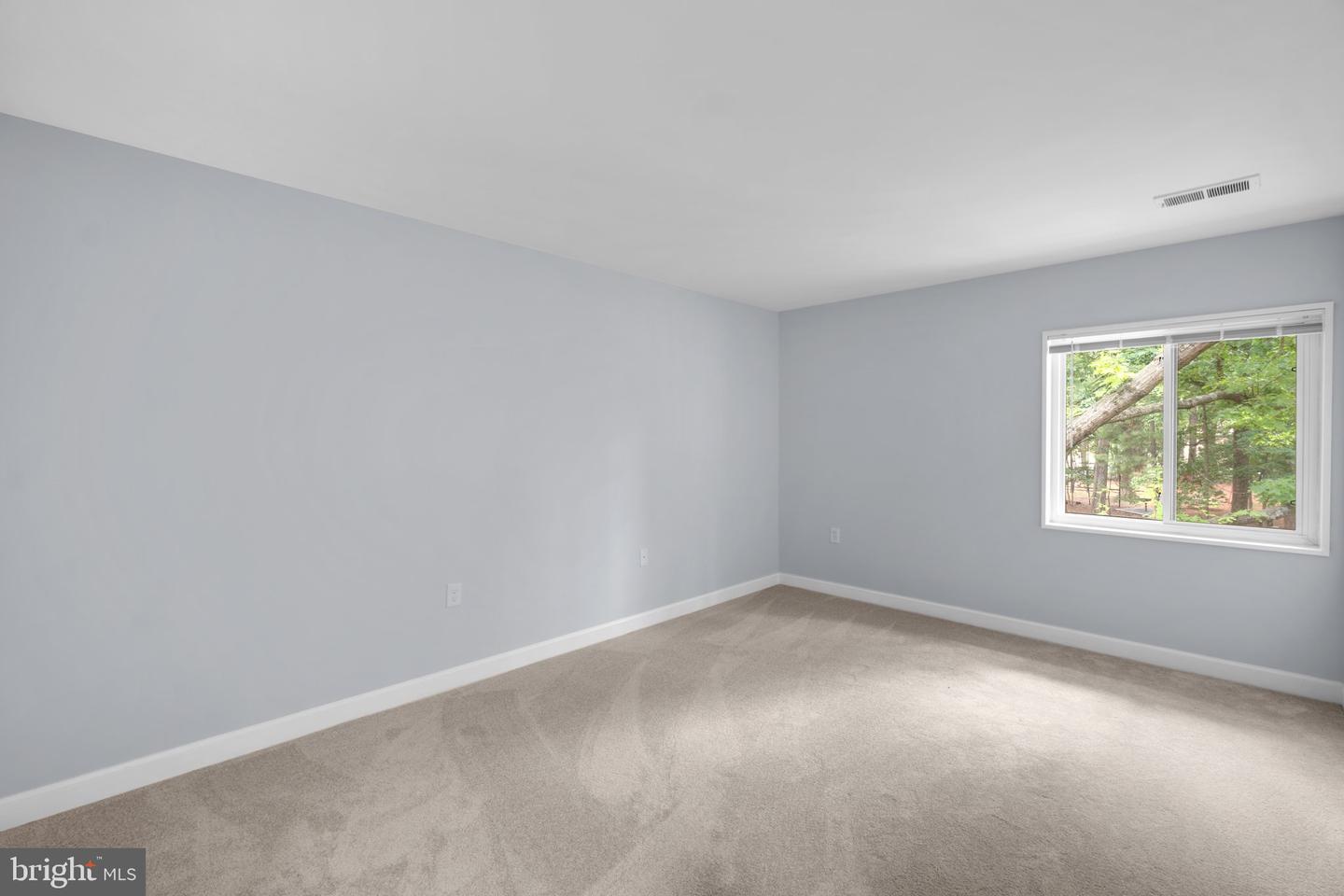 1558 NORTHGATE SQUARE Unit: 58/32B