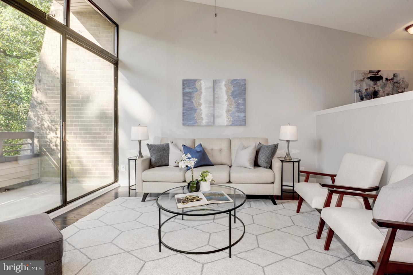 2120 GREEN WATCH WAY Unit: 10/300B