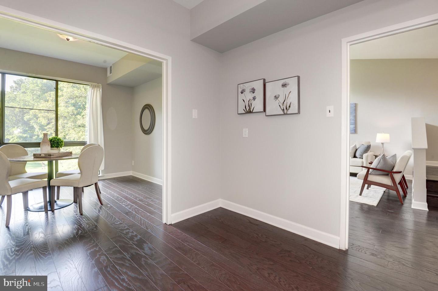 2120 GREEN WATCH WAY Unit: 10/300B