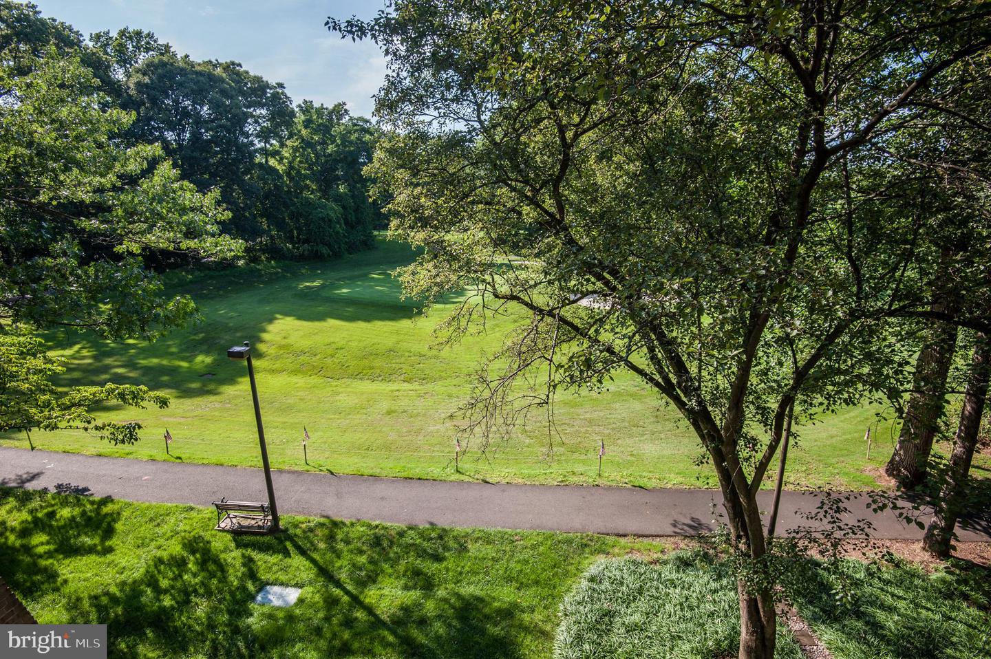 2120 GREEN WATCH WAY Unit: 10/300B