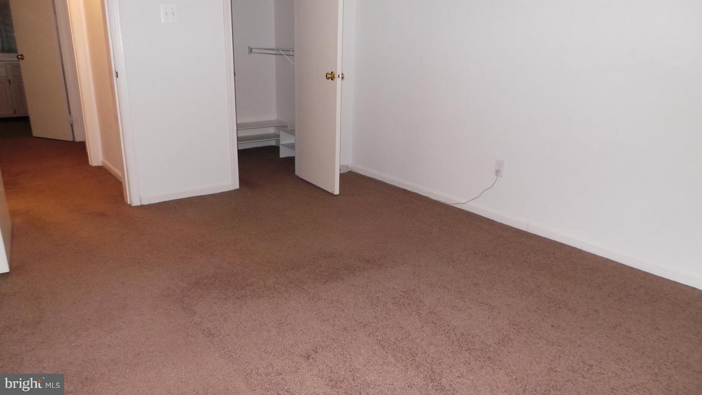 3101 PATRICK HENRY DRIVE Unit: 136