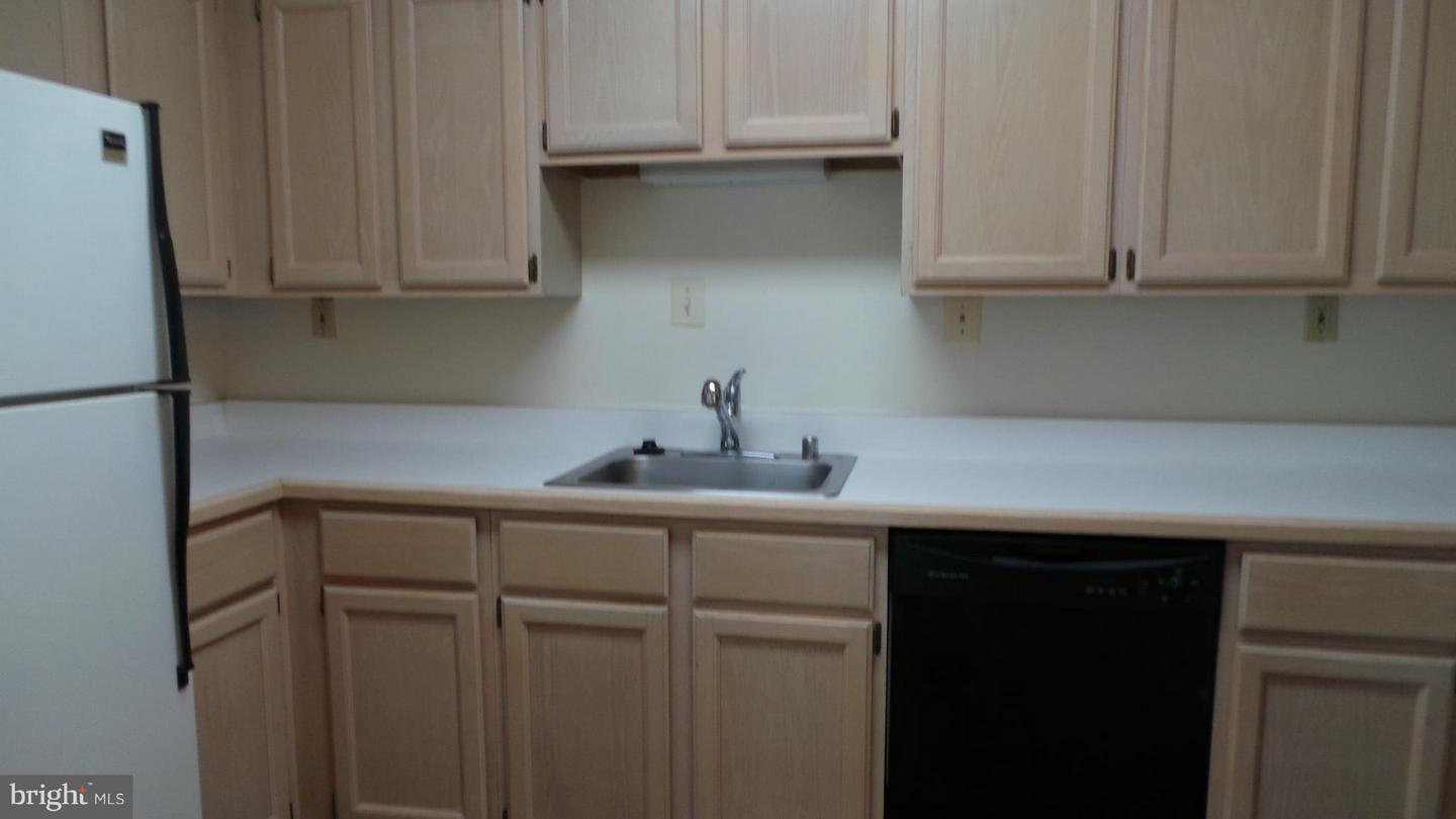 3101 PATRICK HENRY DRIVE Unit: 136