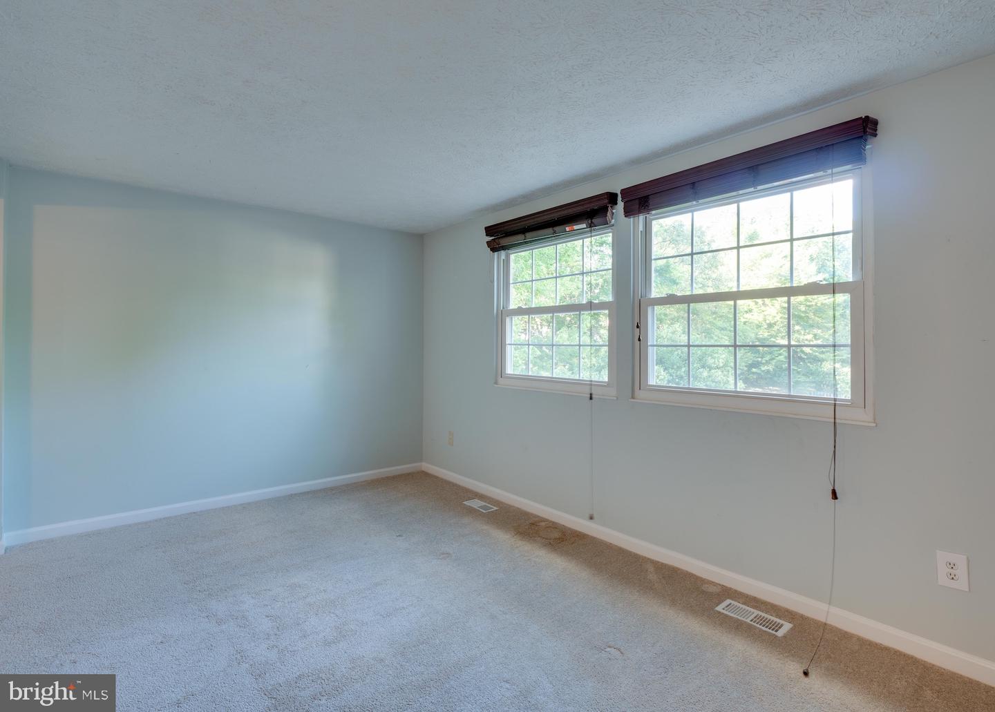 8426 RED EAGLE COURT