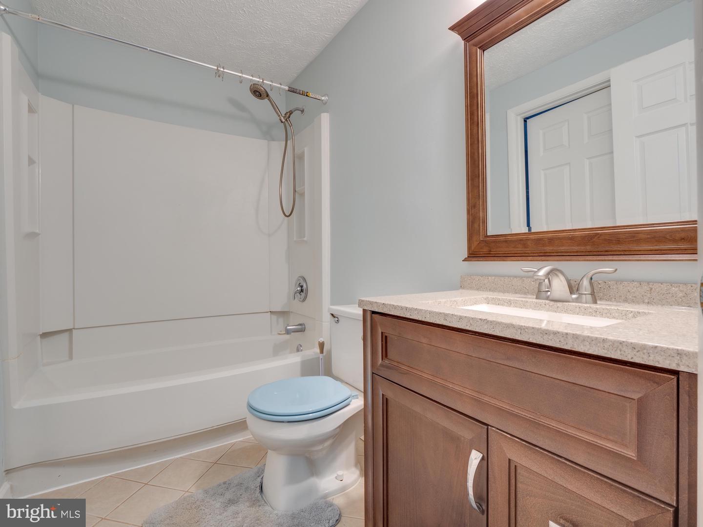8426 RED EAGLE COURT