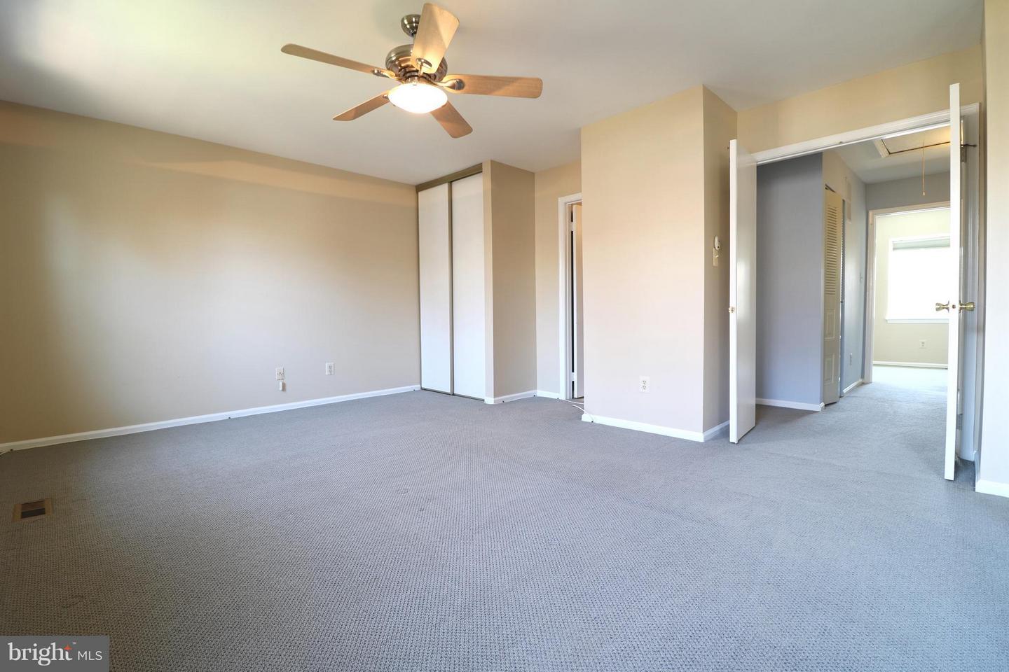 4052 SPRING RUN COURT Unit: 9G