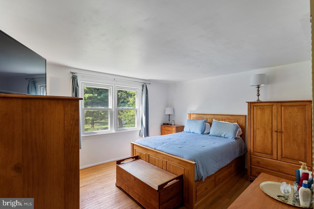 12617 PINECREST ROAD