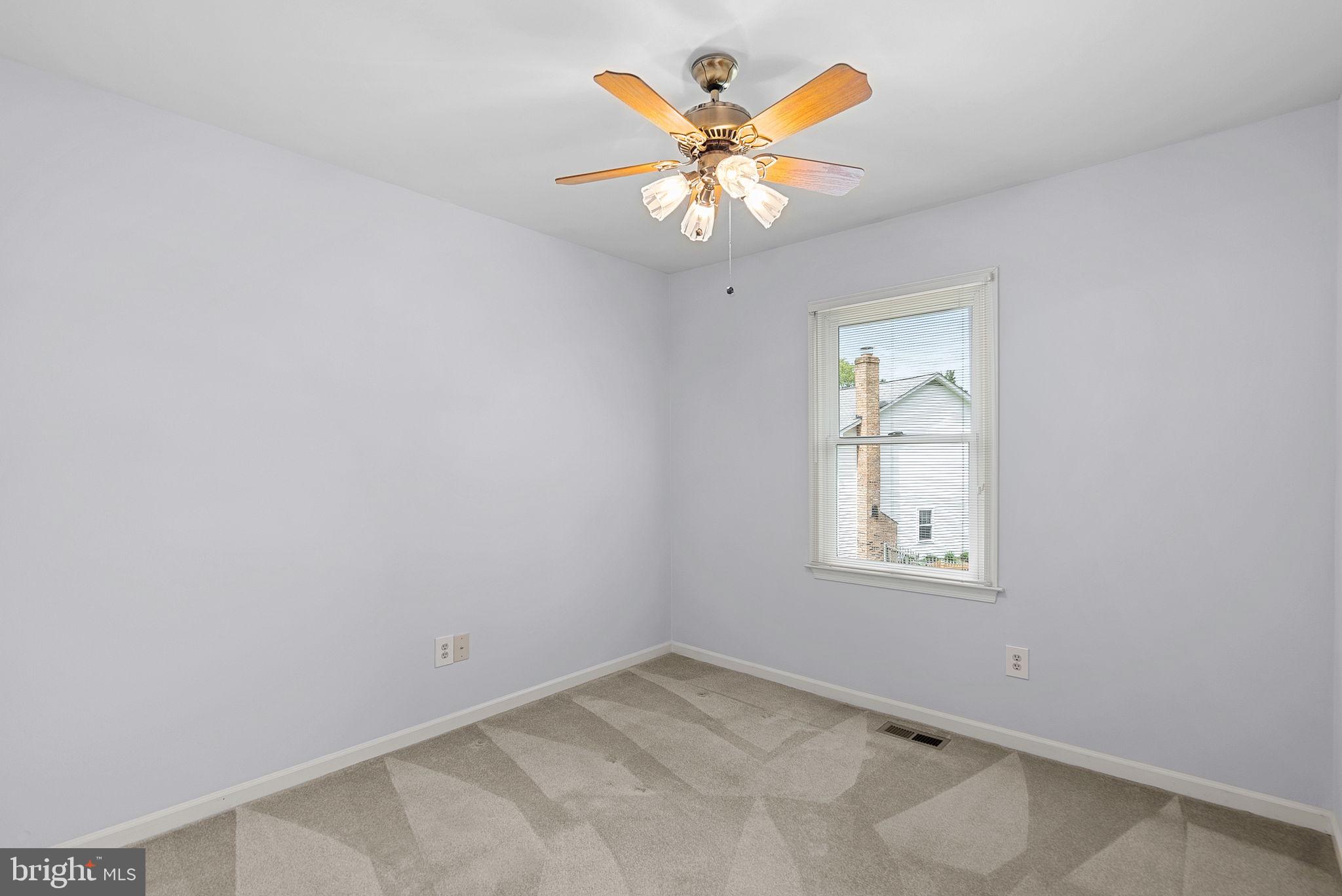 13502 GLENDUNDEE DRIVE
