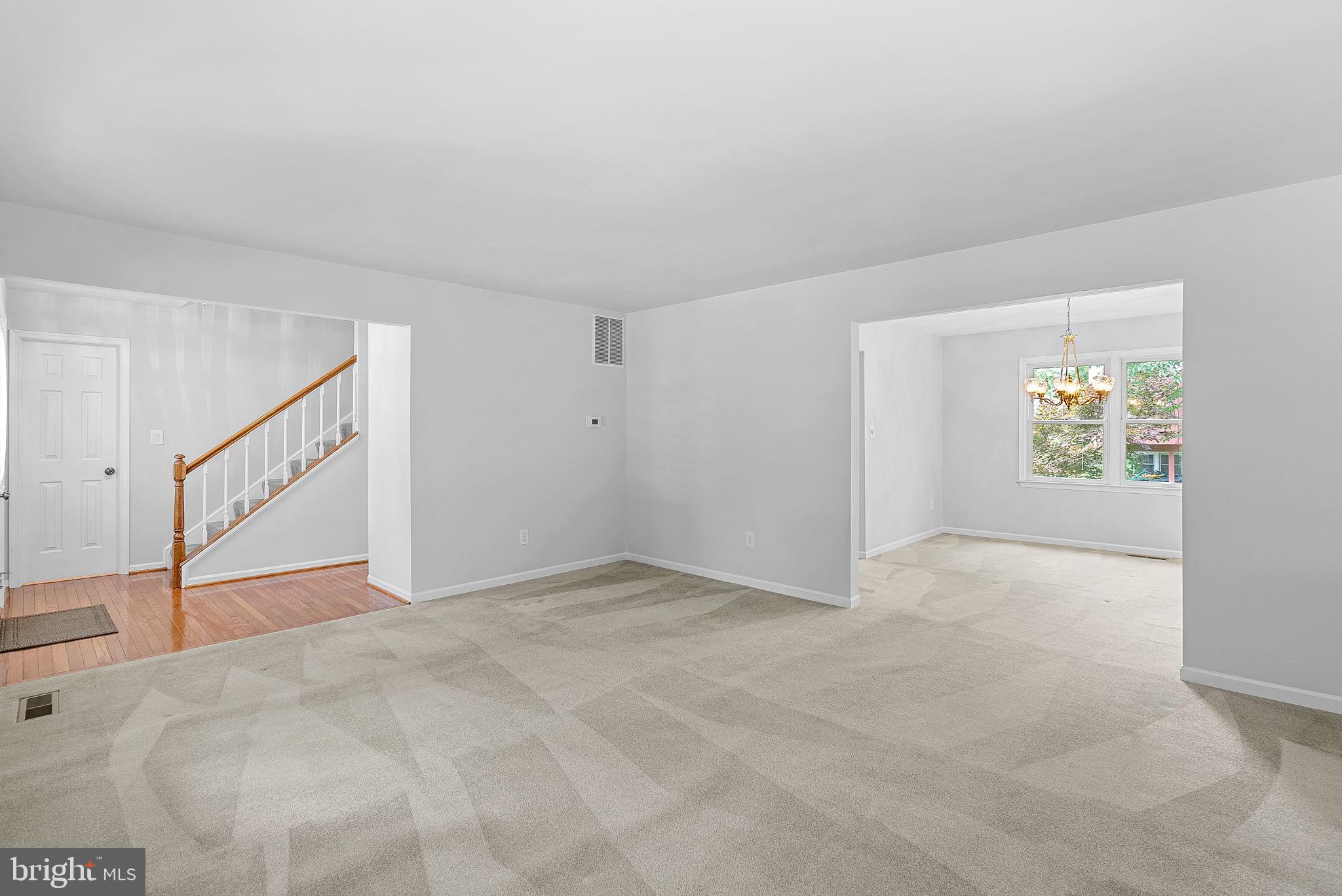 13502 GLENDUNDEE DRIVE