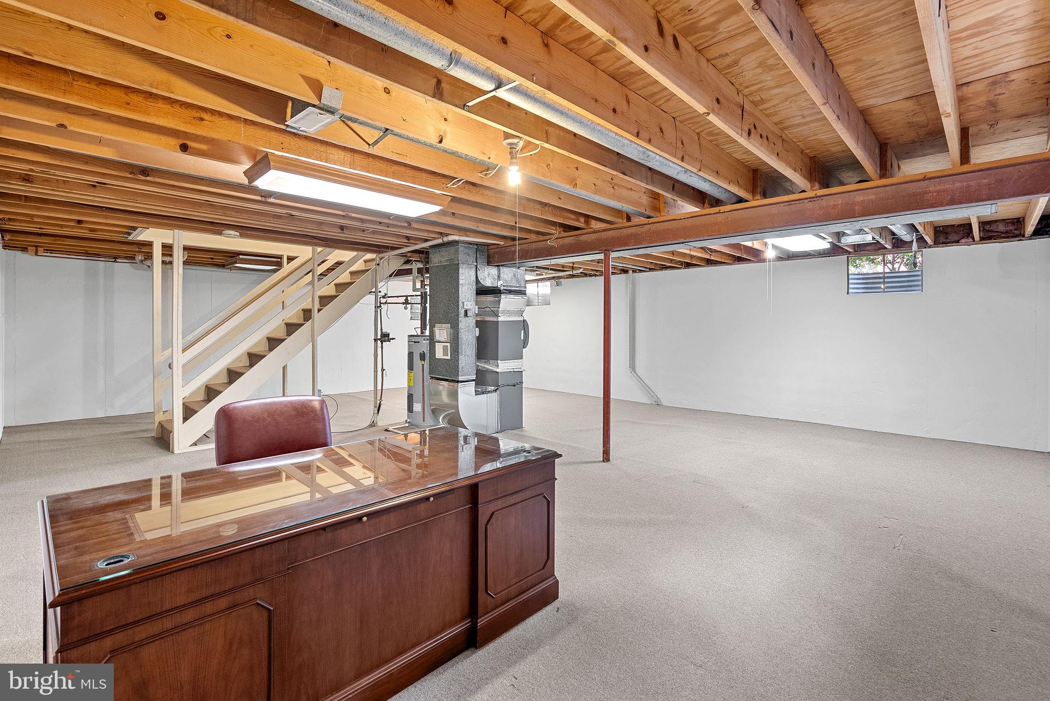 13502 GLENDUNDEE DRIVE