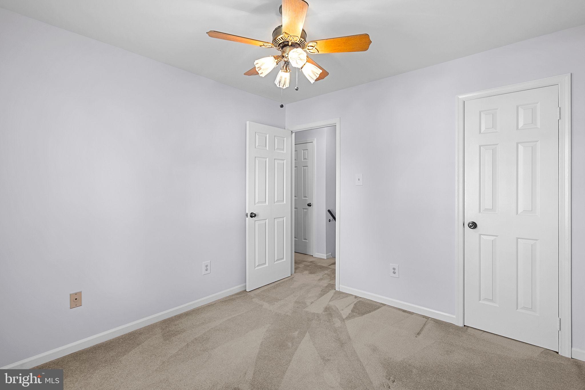 13502 GLENDUNDEE DRIVE