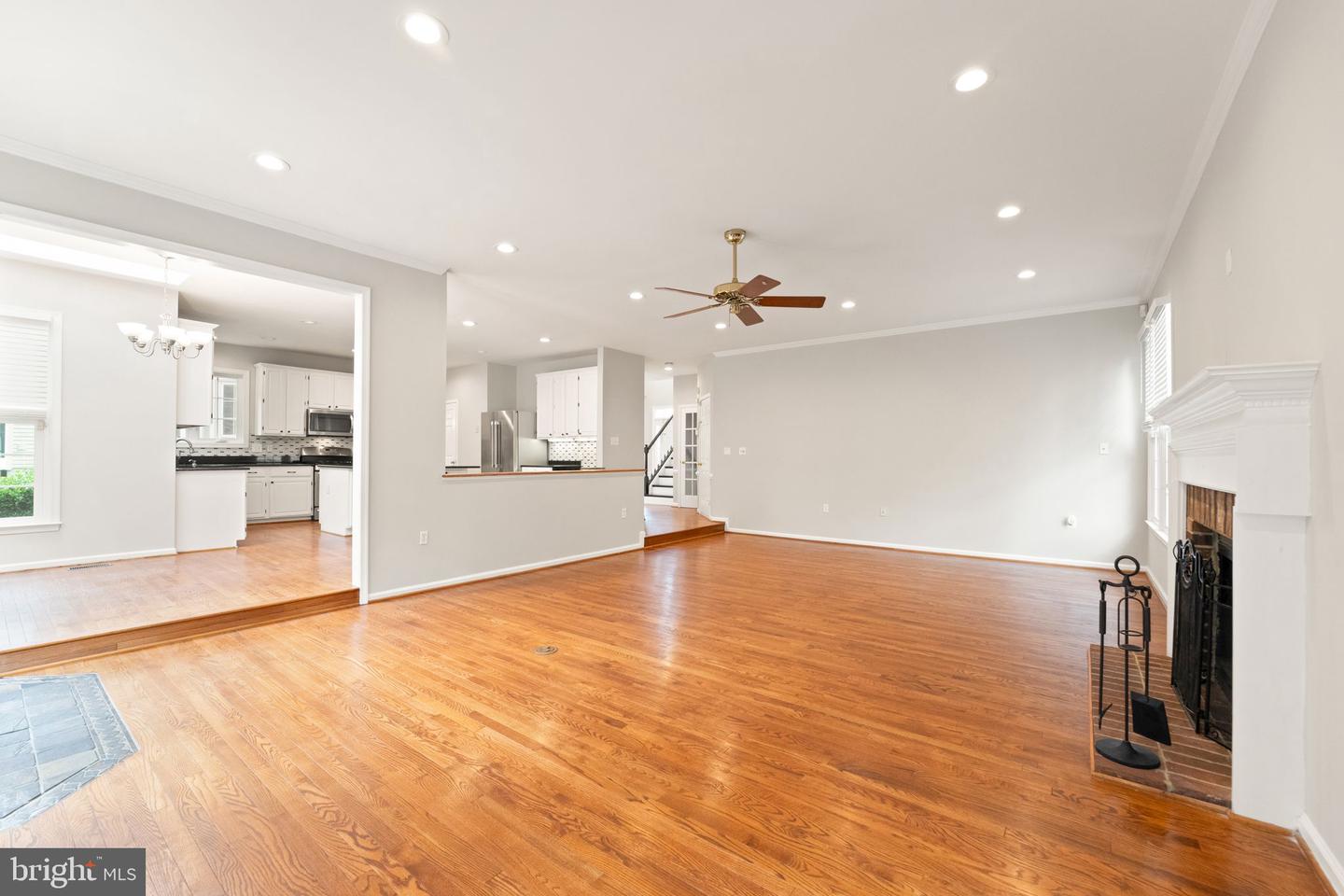 13205 STABLE BROOK WAY