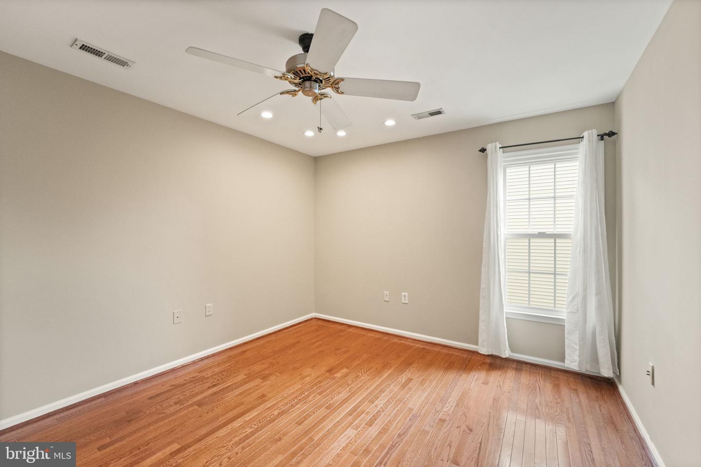 13205 STABLE BROOK WAY