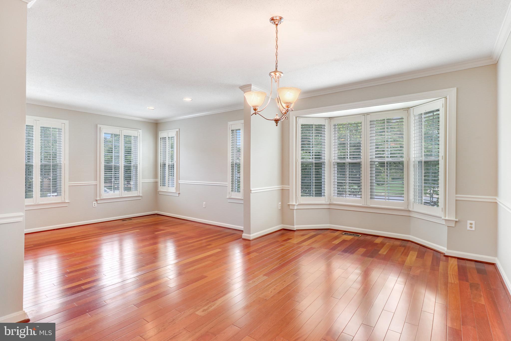 14801 DEER POND COURT