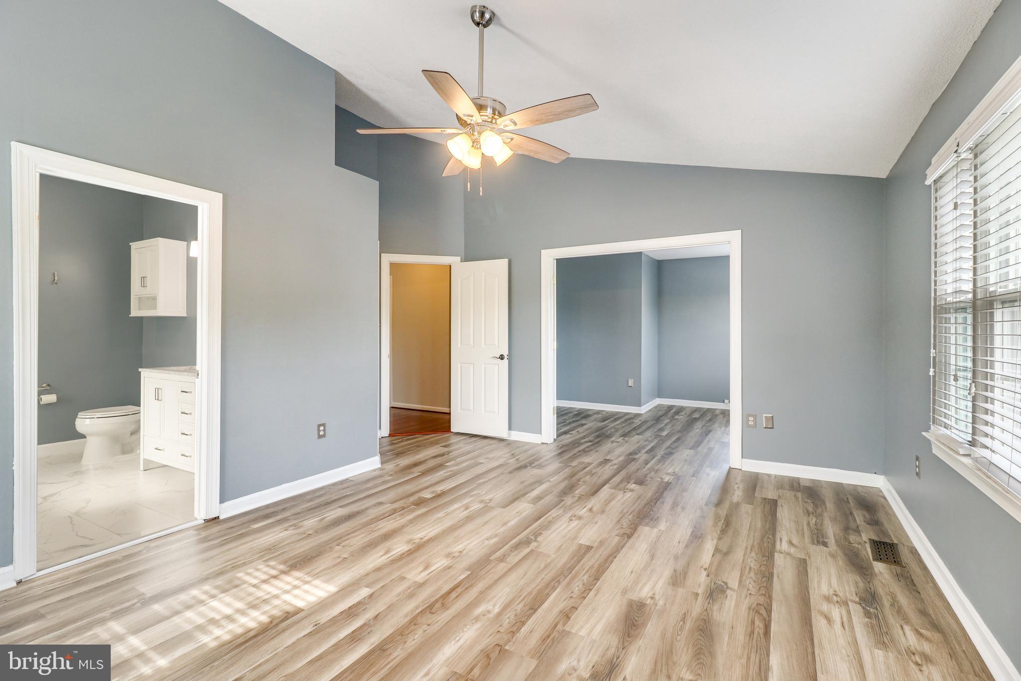 14801 DEER POND COURT