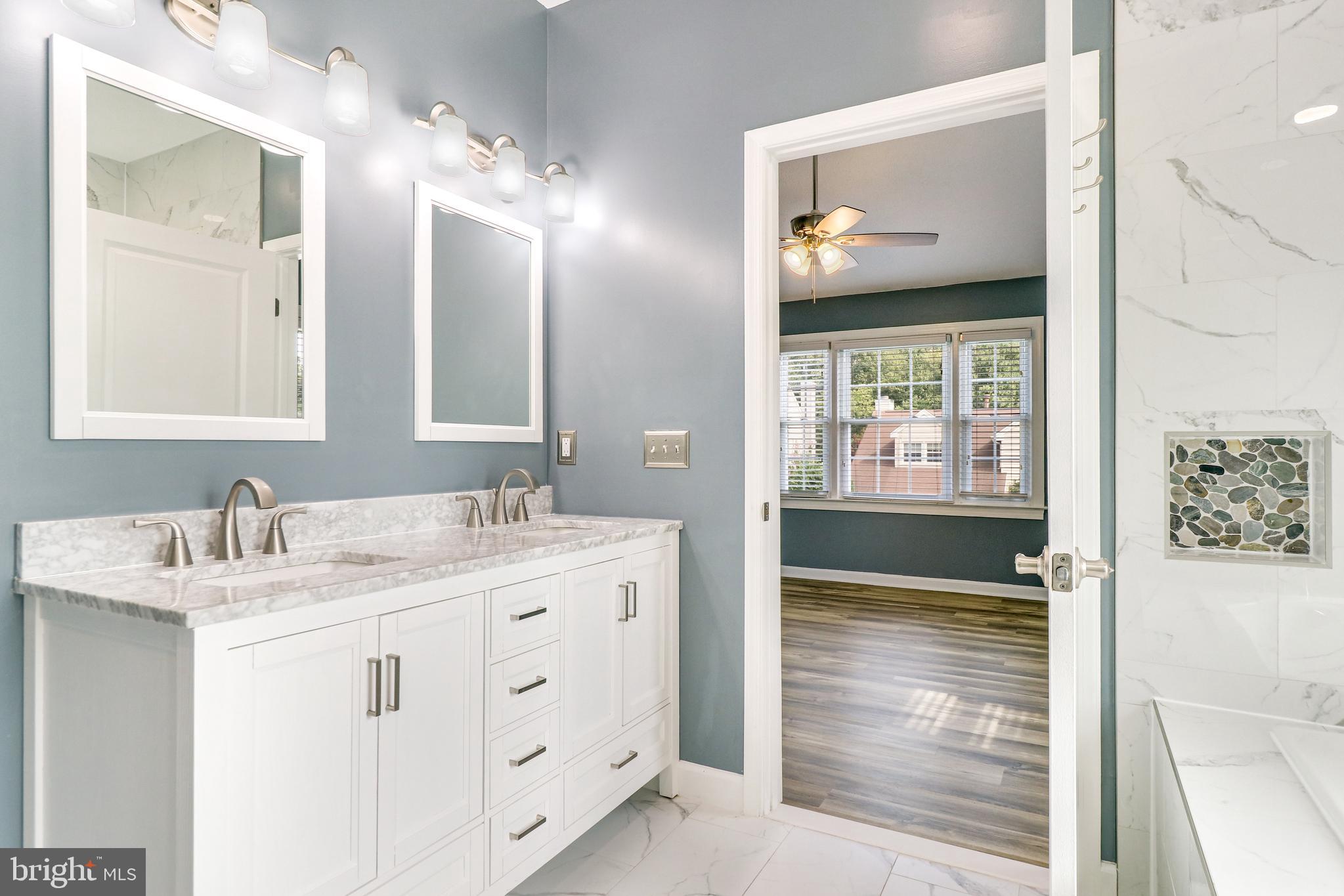 14801 DEER POND COURT