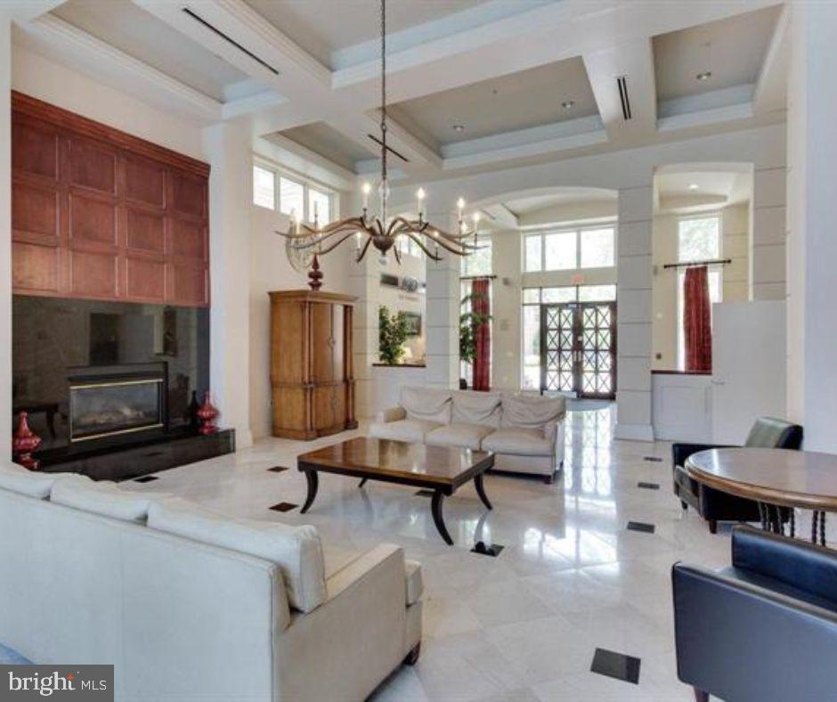 9490 VIRGINIA CENTER BOULEVARD Unit: 227