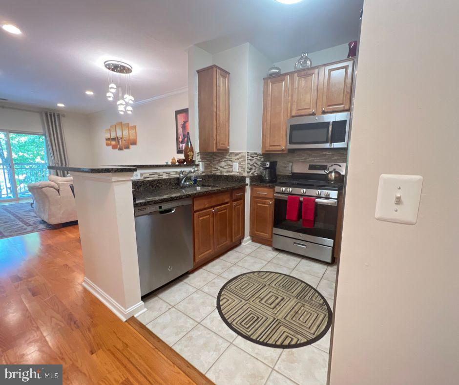 9490 VIRGINIA CENTER BOULEVARD Unit: 227