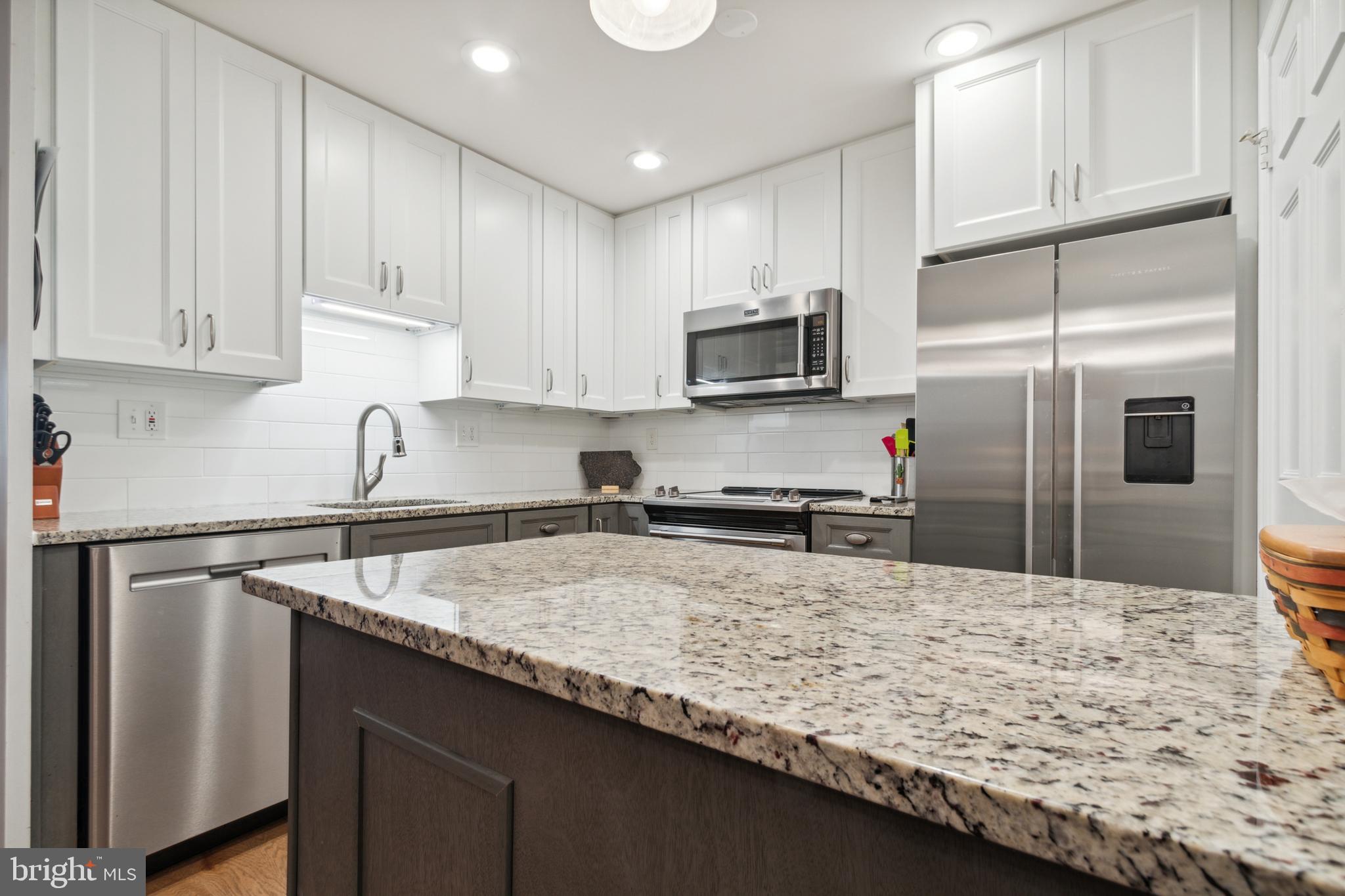 10196 ASHBROOKE COURT Unit: 122
