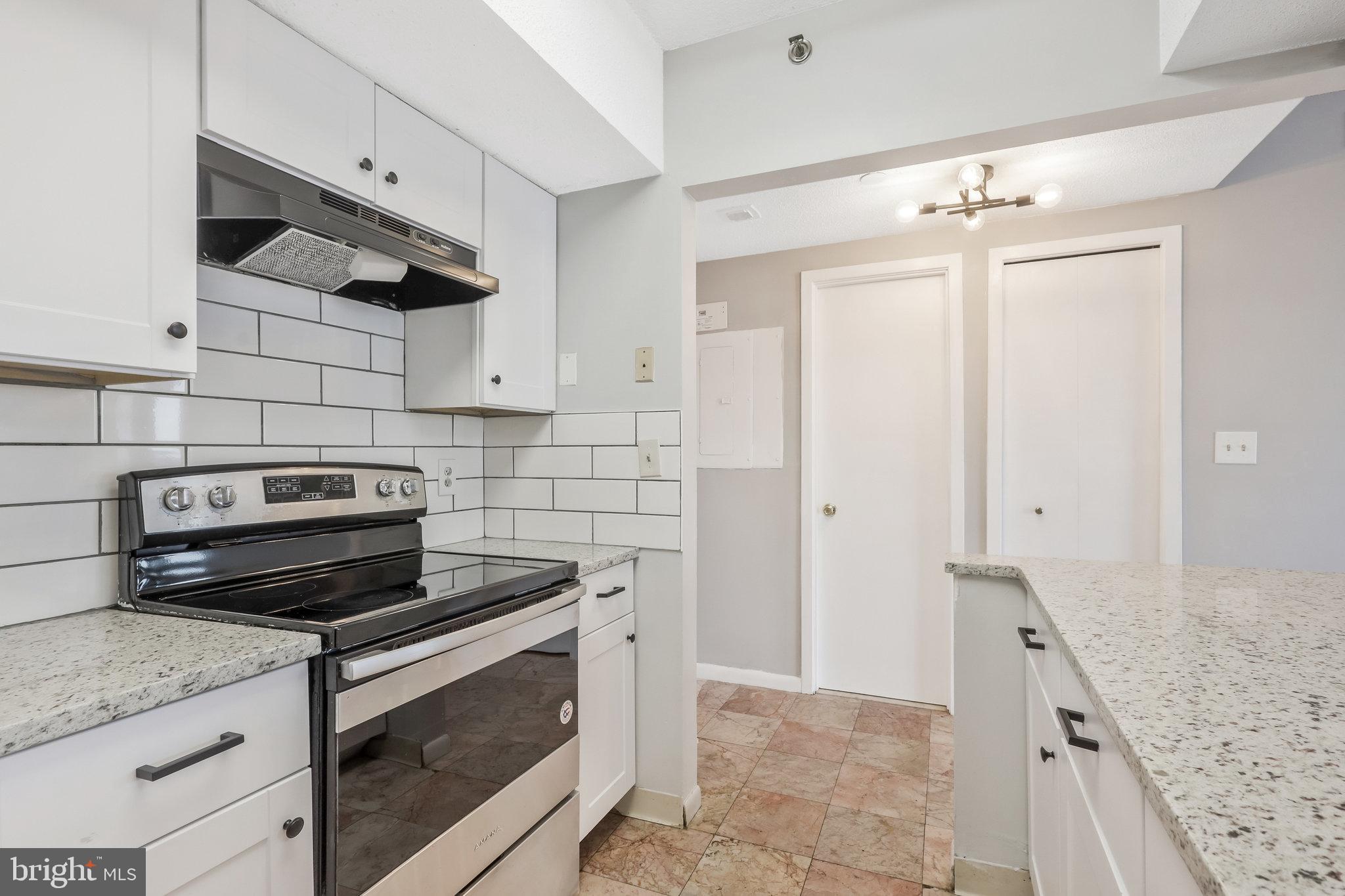 5505 SEMINARY ROAD Unit: 813N