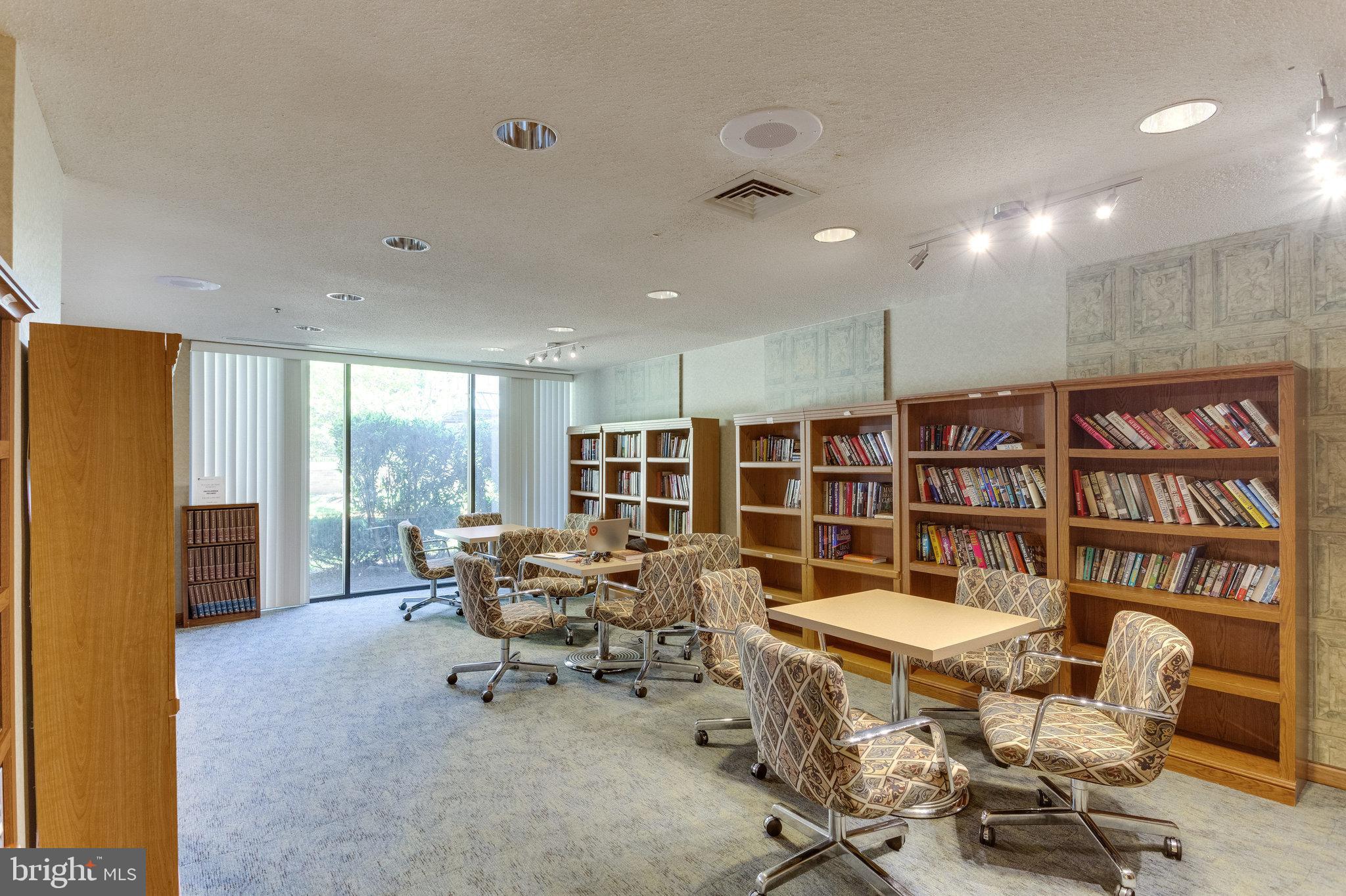 5505 SEMINARY ROAD Unit: 813N