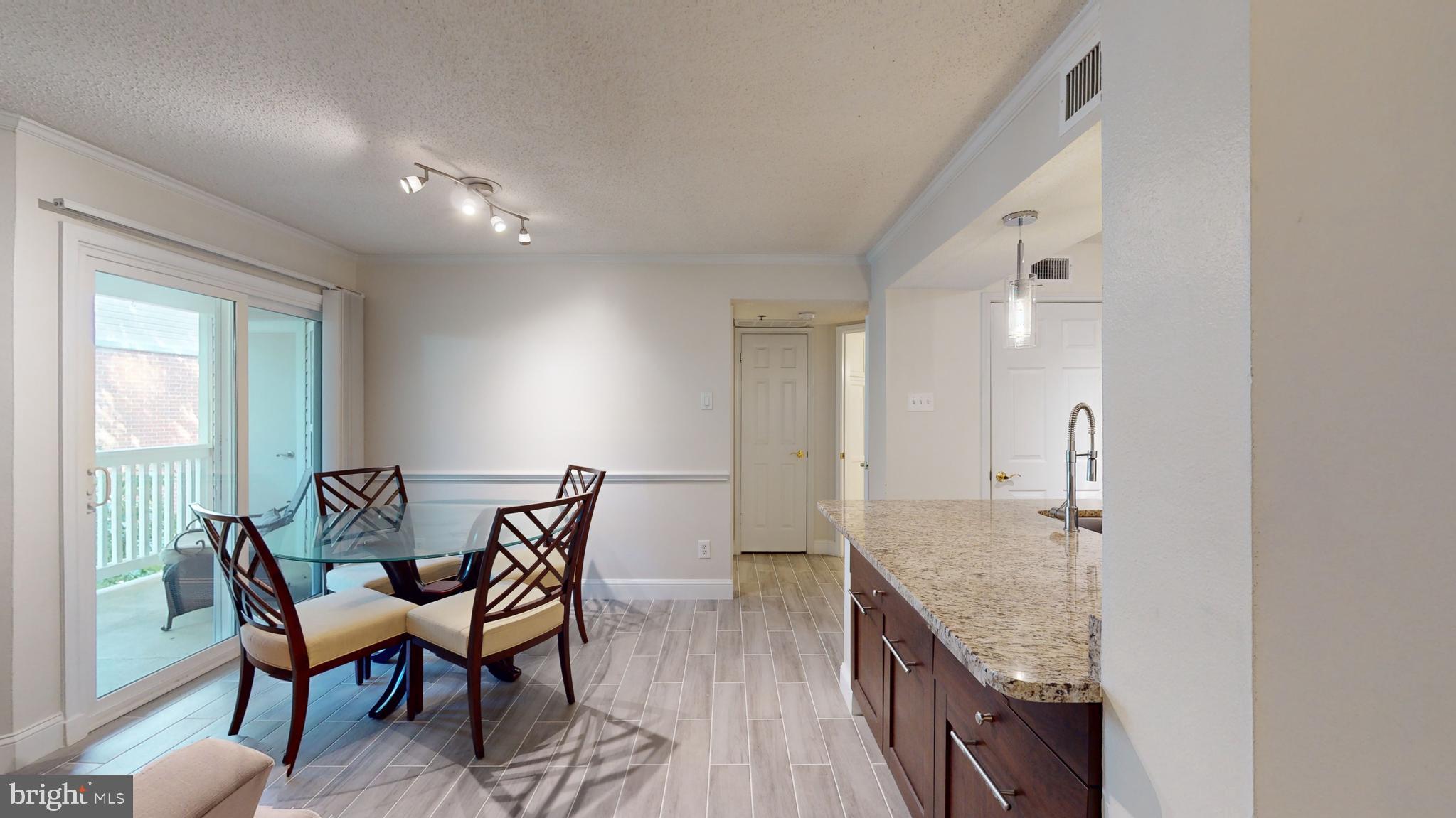 1524 LINCOLN WAY Unit: 322