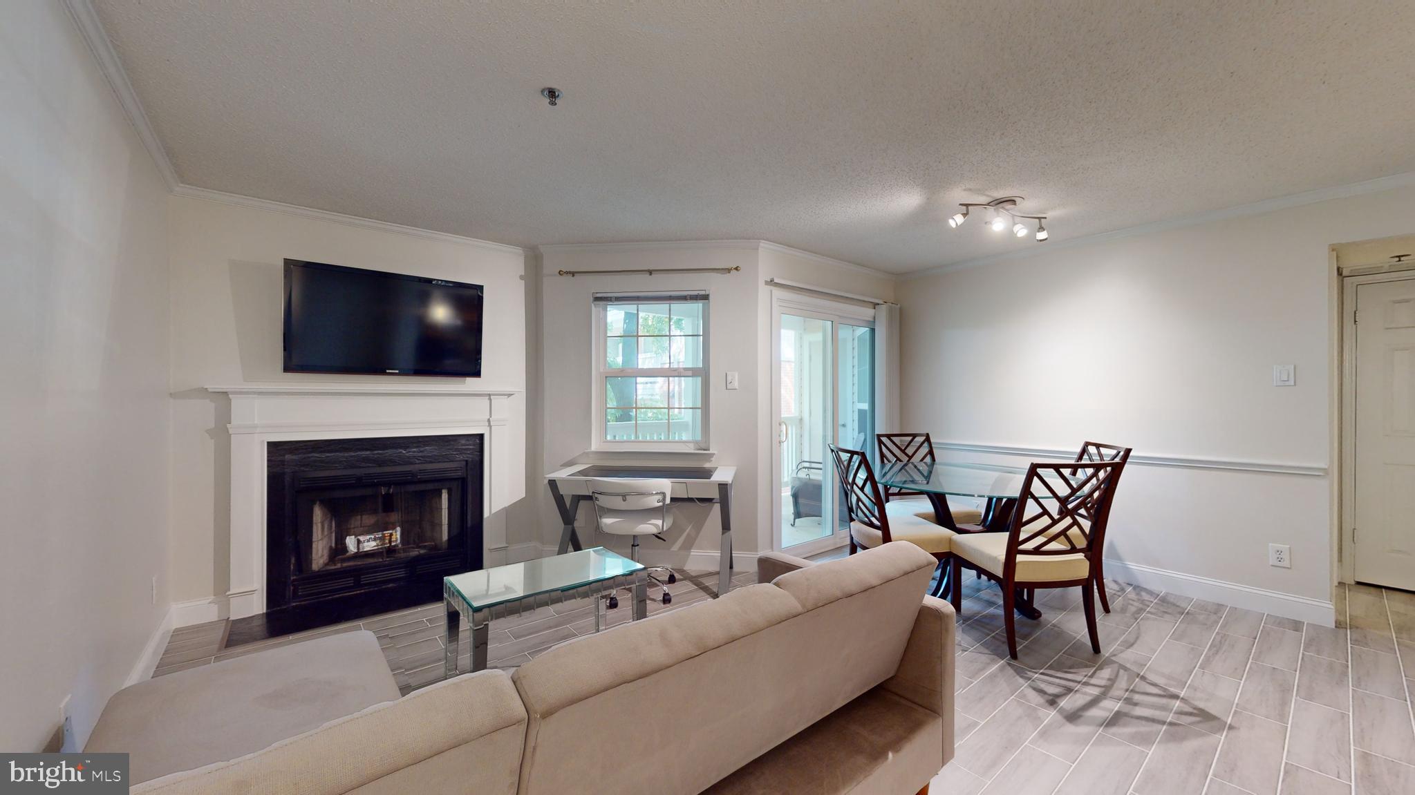 1524 LINCOLN WAY Unit: 322
