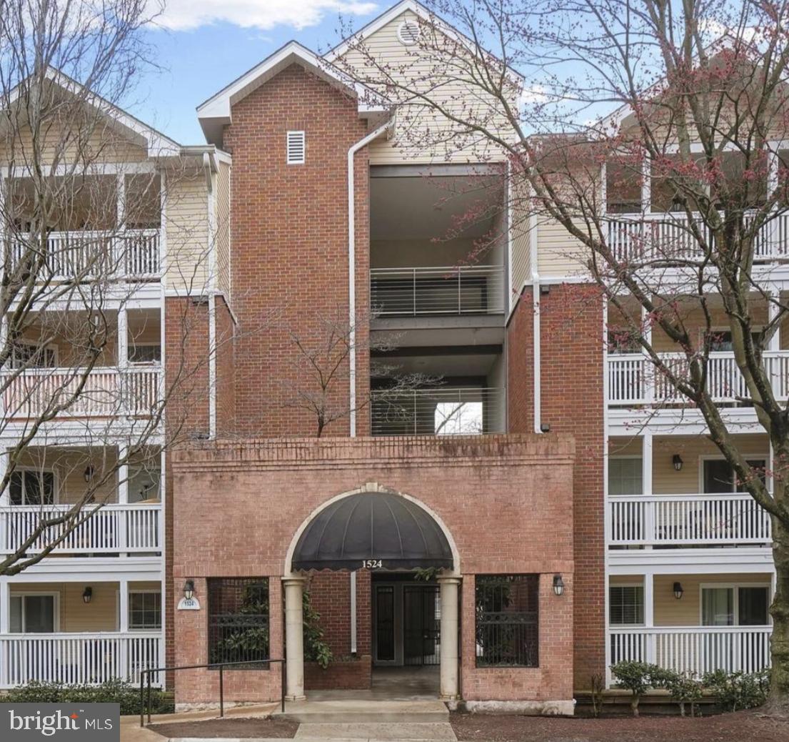 1524 LINCOLN WAY Unit: 322