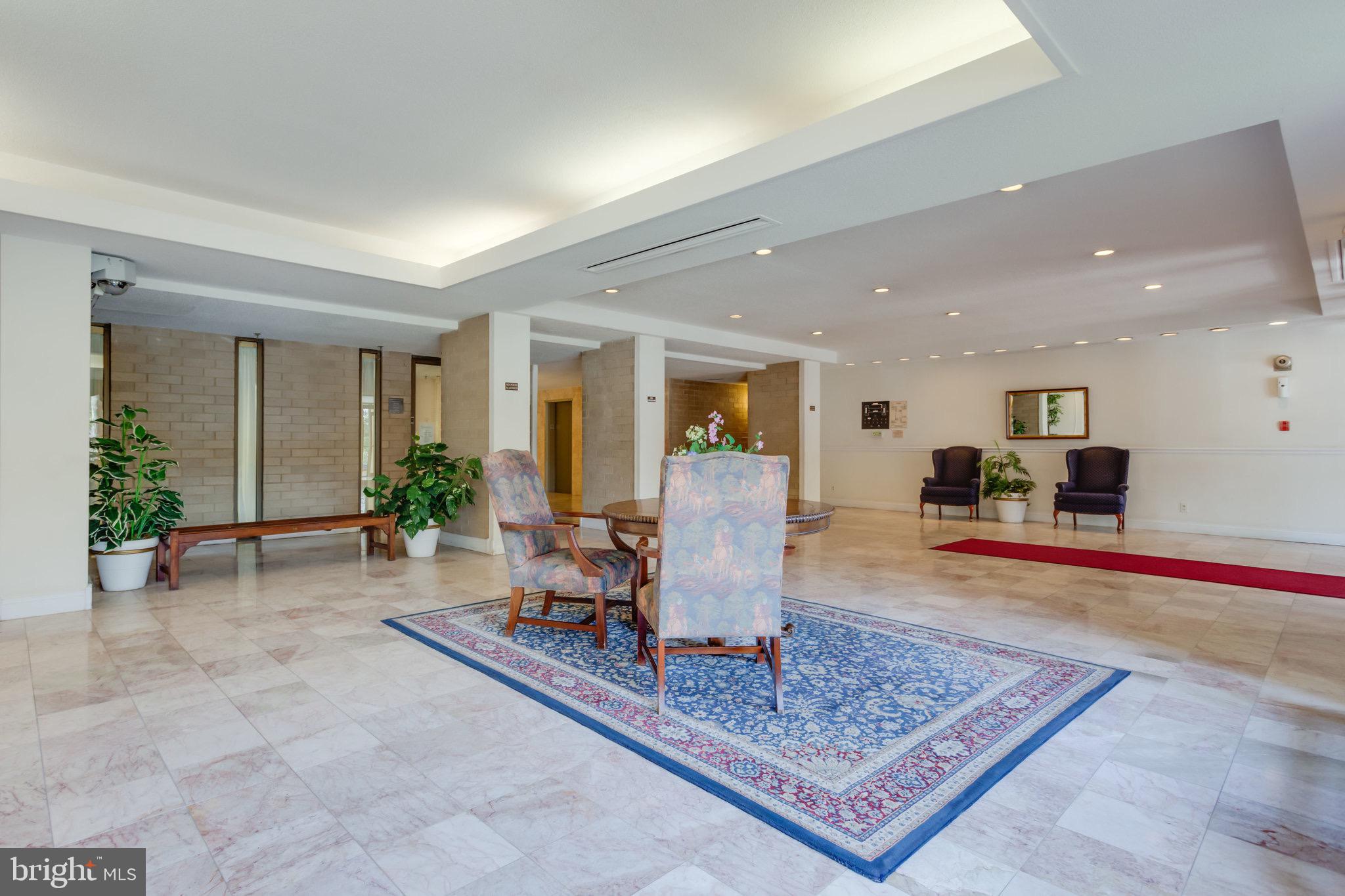 3100 S MANCHESTER STREET Unit: 317