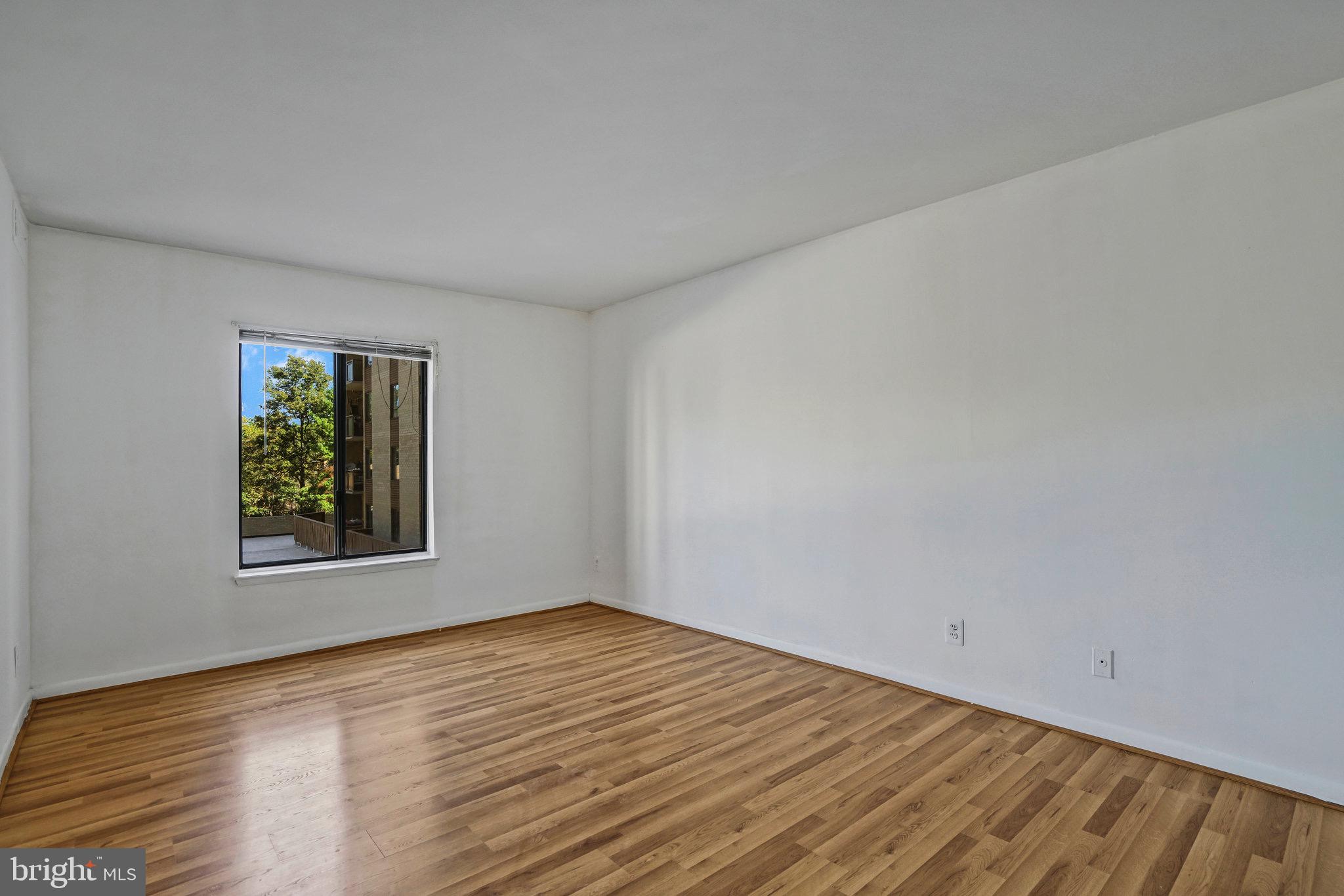 3100 S MANCHESTER STREET Unit: 317
