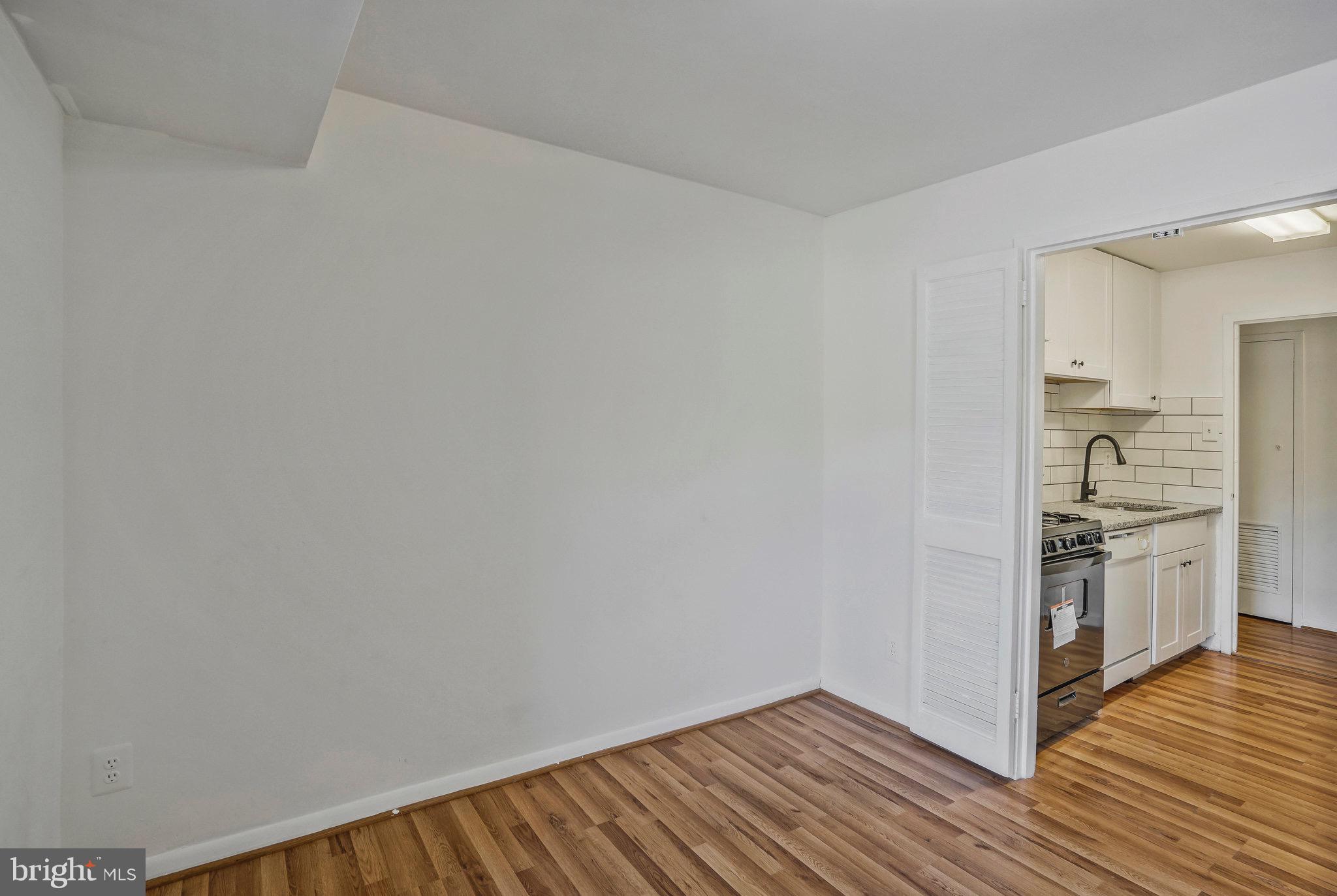 3100 S MANCHESTER STREET Unit: 317