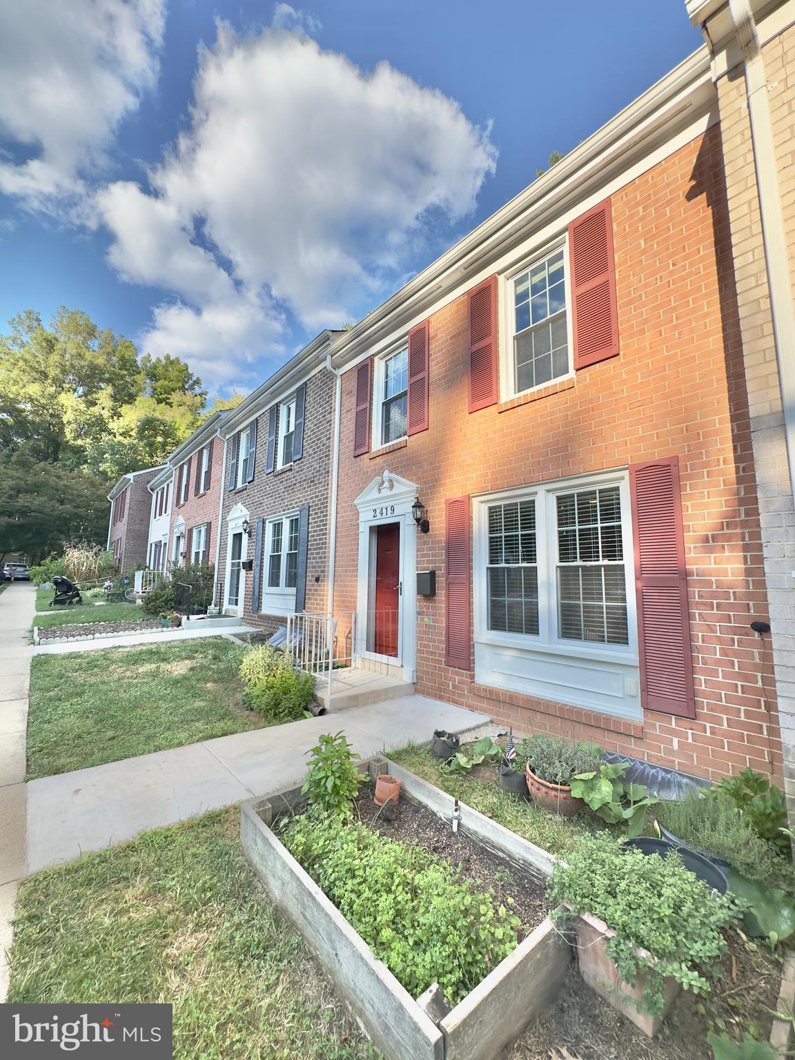 2419 ANSDEL COURT