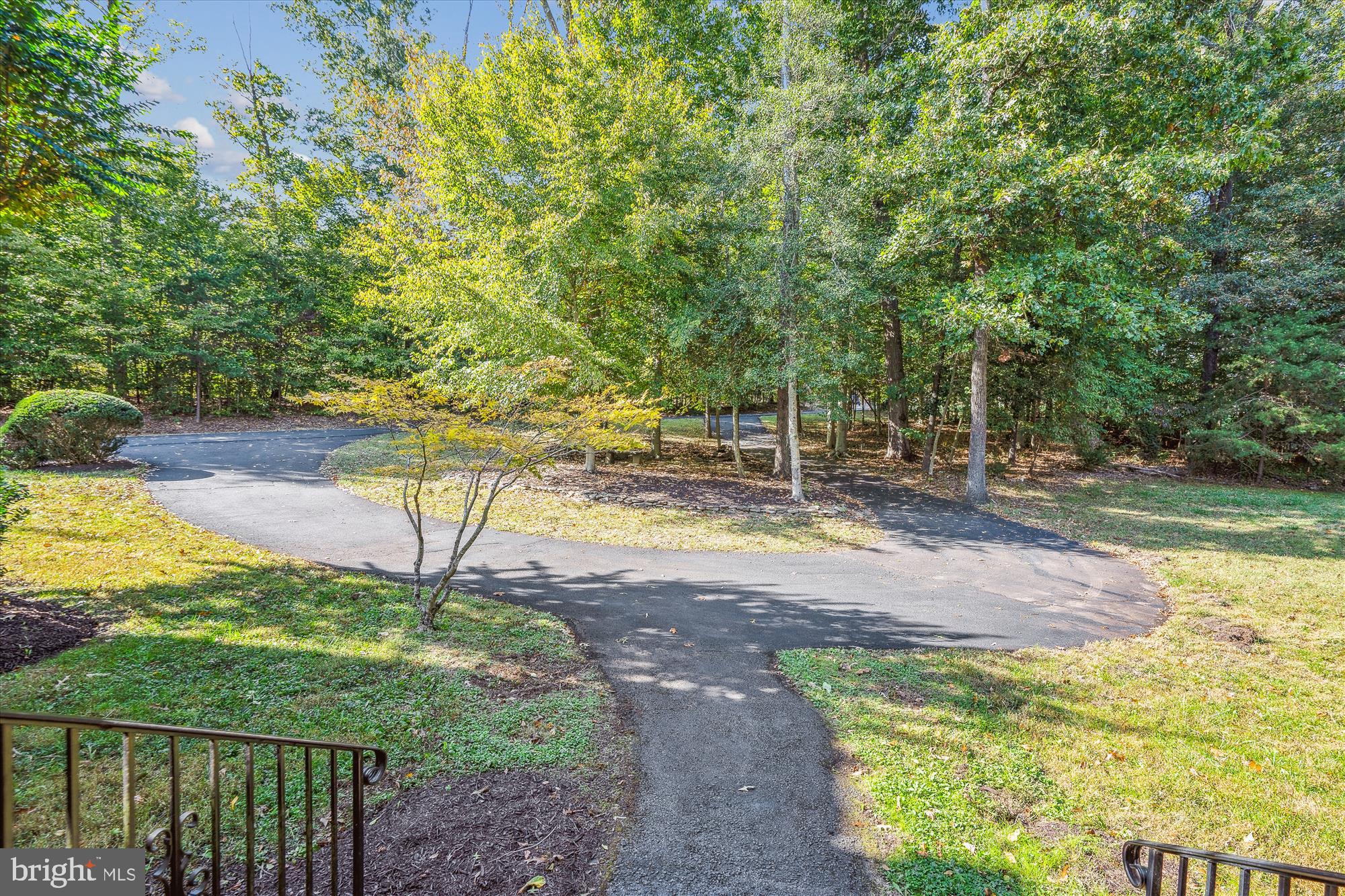 5671 NOMES COURT