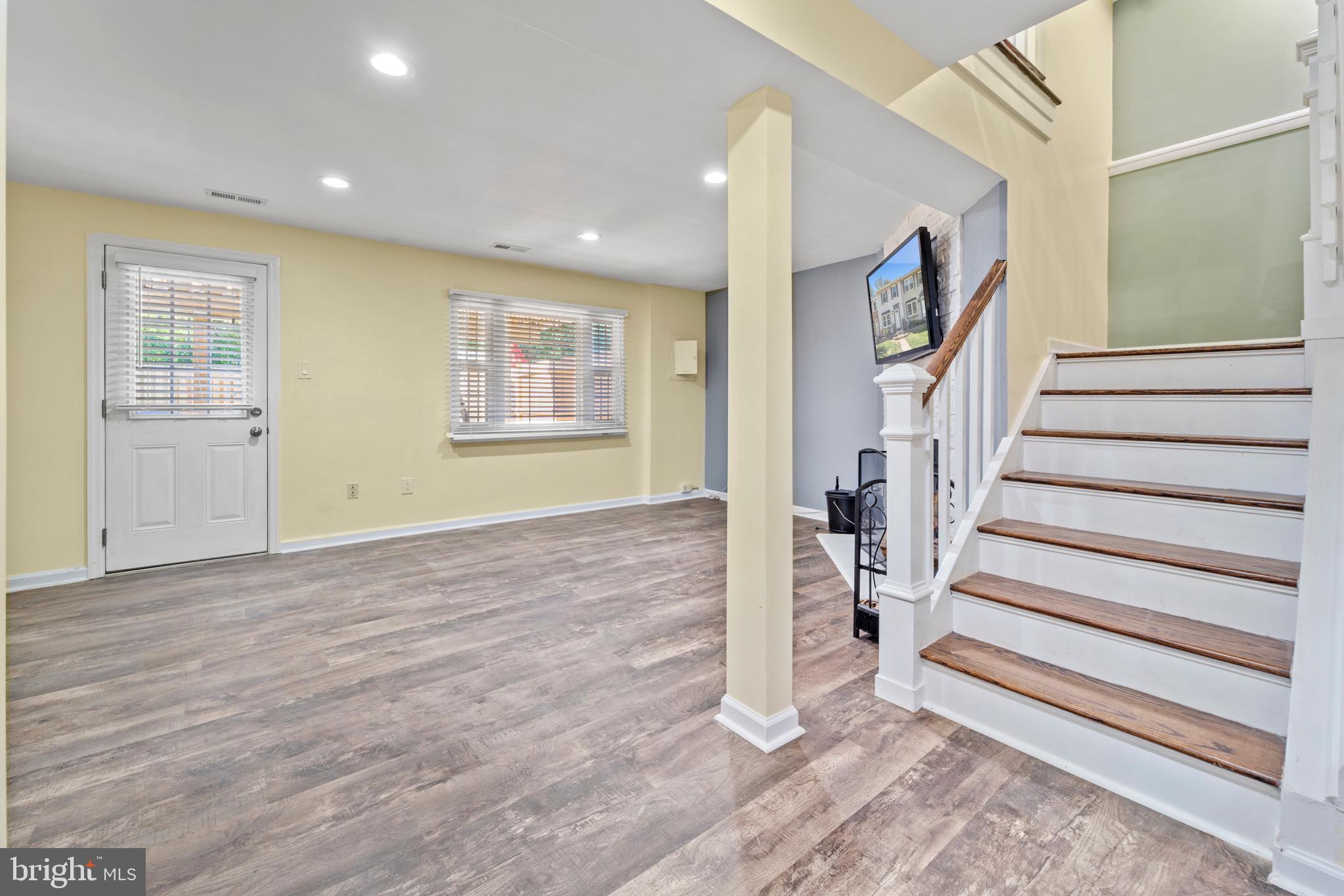 2850 GREAT OAK COURT