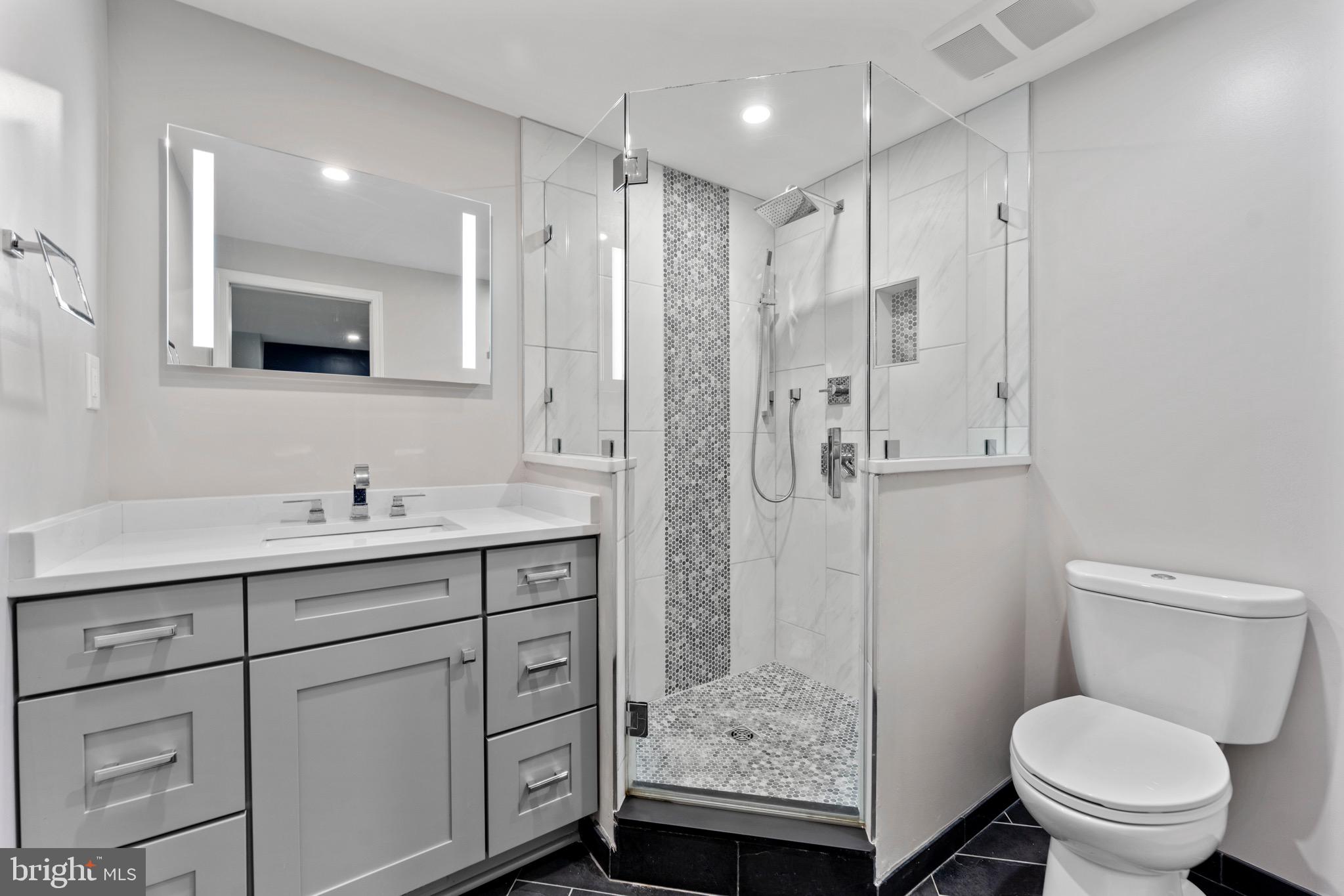 2850 GREAT OAK COURT