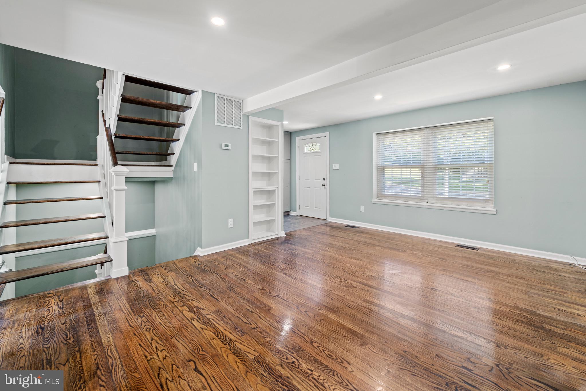 2850 GREAT OAK COURT