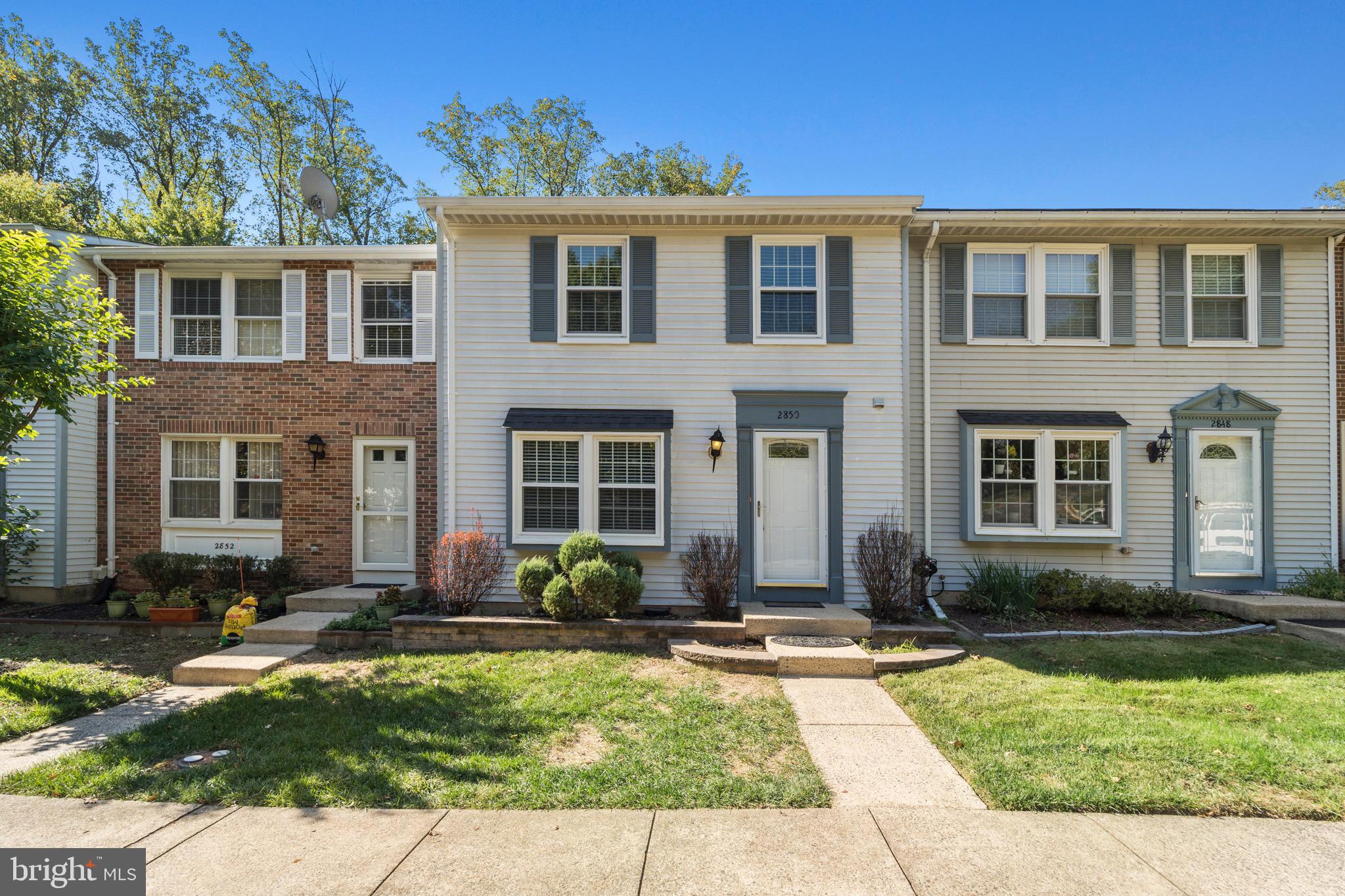 2850 GREAT OAK COURT