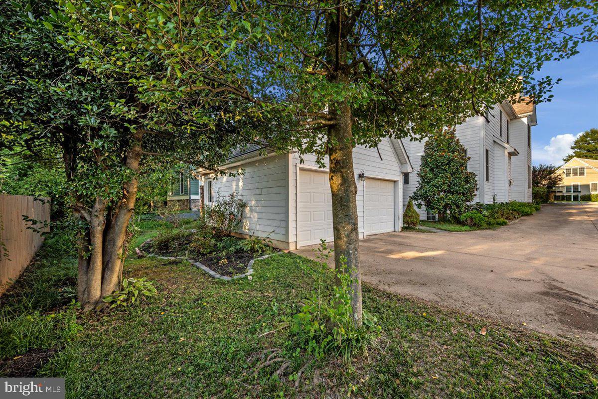 1522 Cedar AVENUE