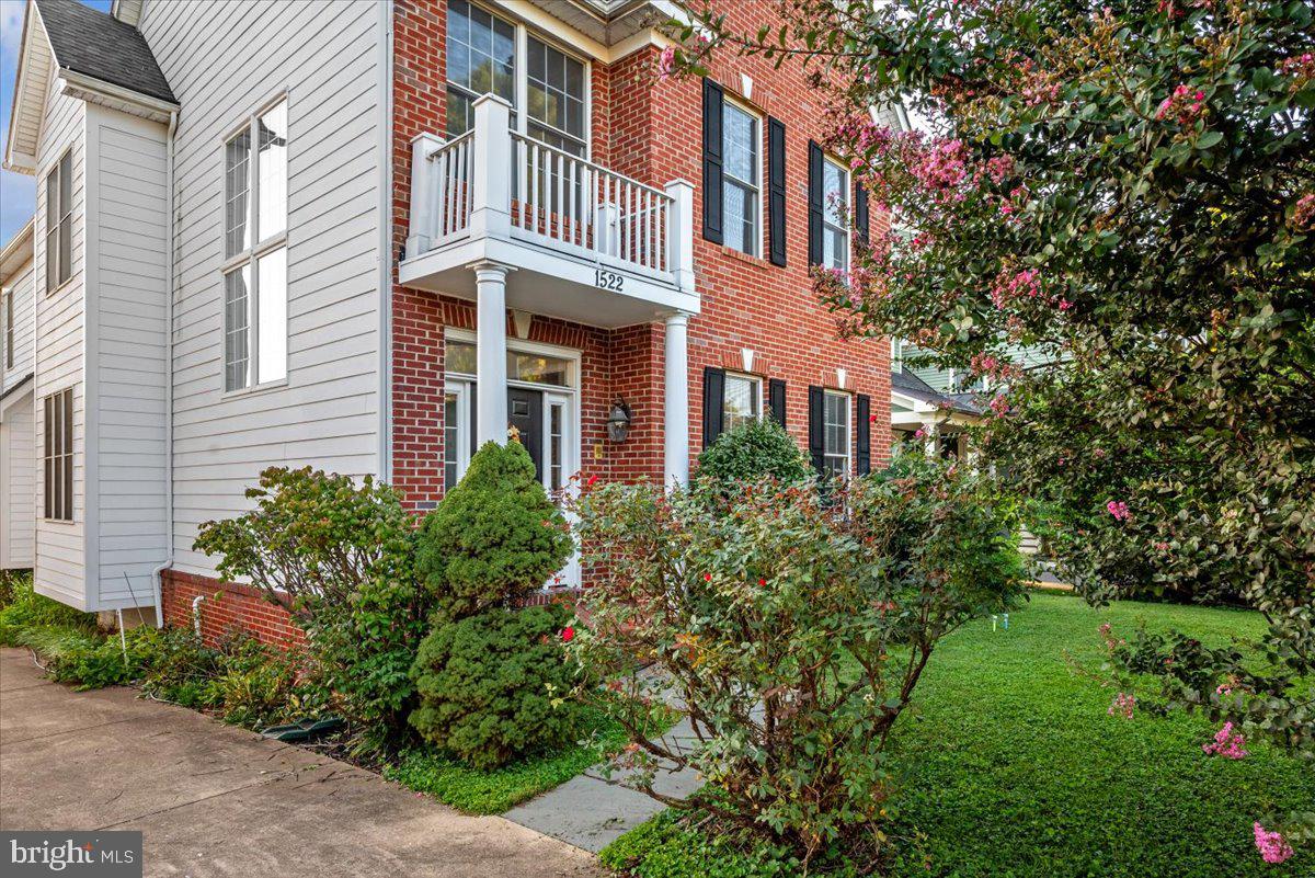 1522 Cedar AVENUE